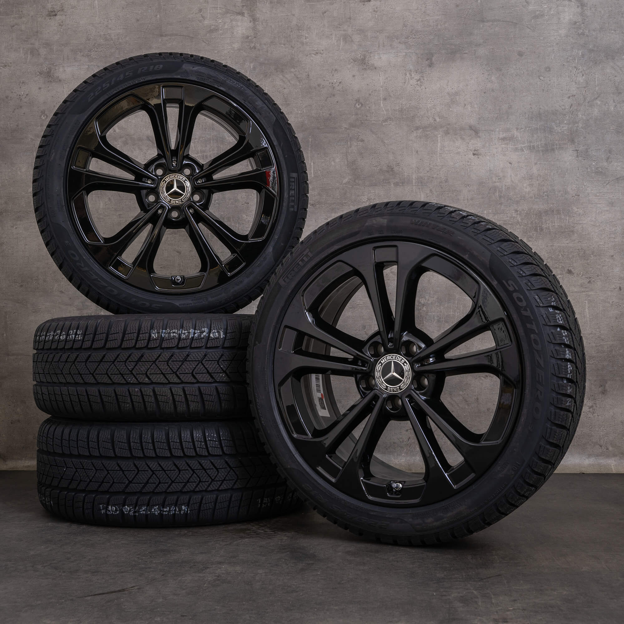 Alkuperäiset Mercedes Benz C-sarjan talvirenkaat 18 tuuman W206 S206 vanteet A2064016200 musta kiiltävät