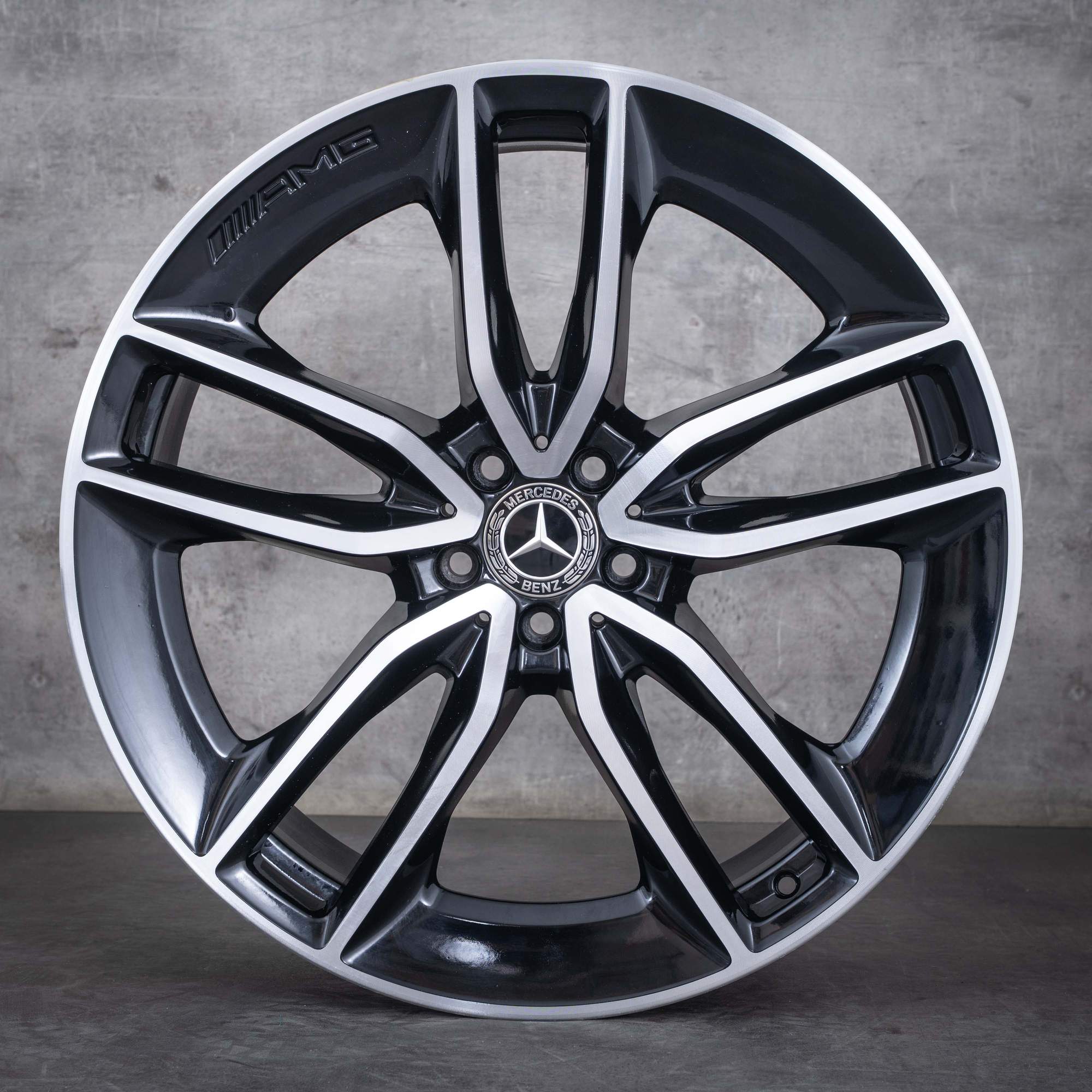 Oryginał Mercedes Benz GLE AMG felgi 22 cale V167 C167 koła letnie A1674013600 A1674013700 czarne Polerowane