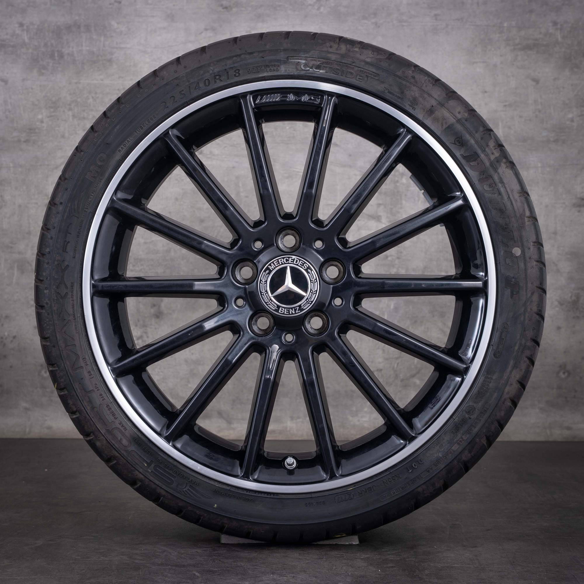 Original Mercedes Benz A B Klasse CLA AMG Felgen 18 Zoll W176 W246 C117 X117 Sommerräder A1764010200 himalaya grey glanzgedreht