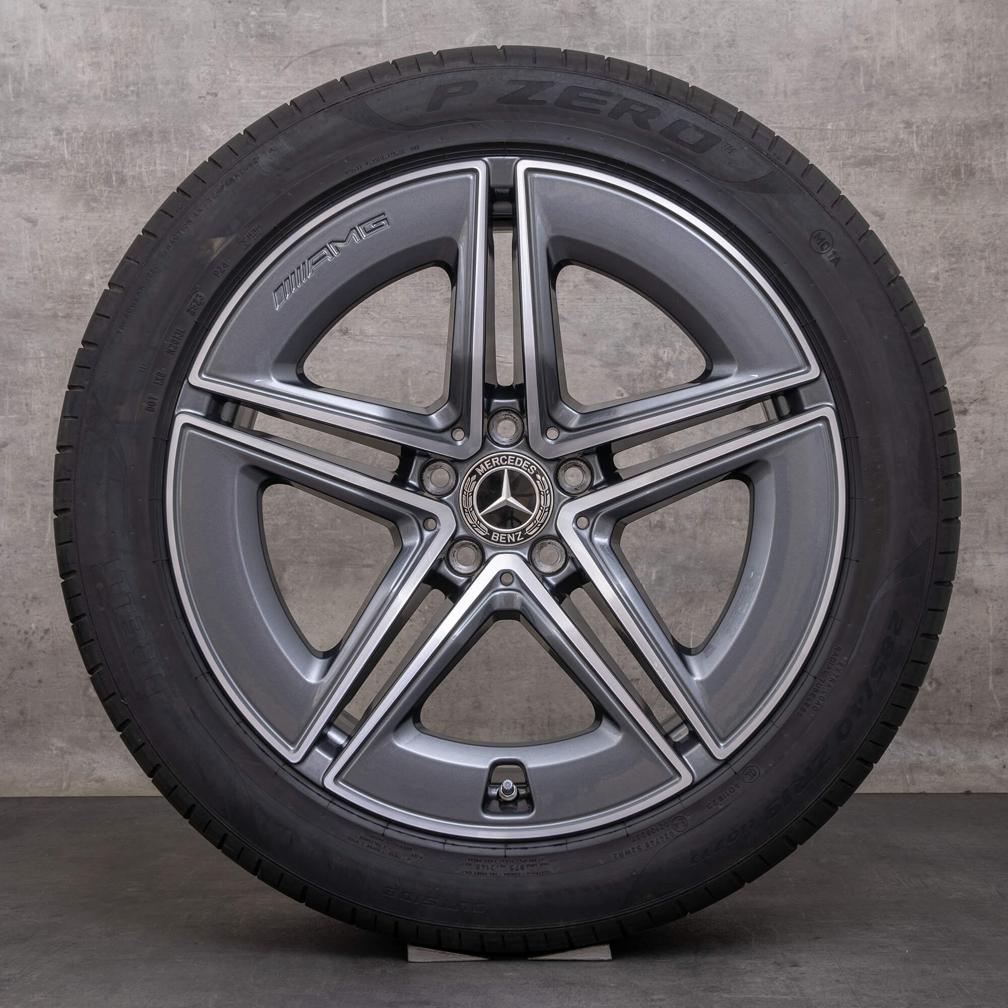 Original Mercedes Benz E-Klasse 53 AMG Felgen 19 Zoll W214 S214 Hybrid Sommerräder A2144010900 A2144011000 himalaya grey glanzgedreht