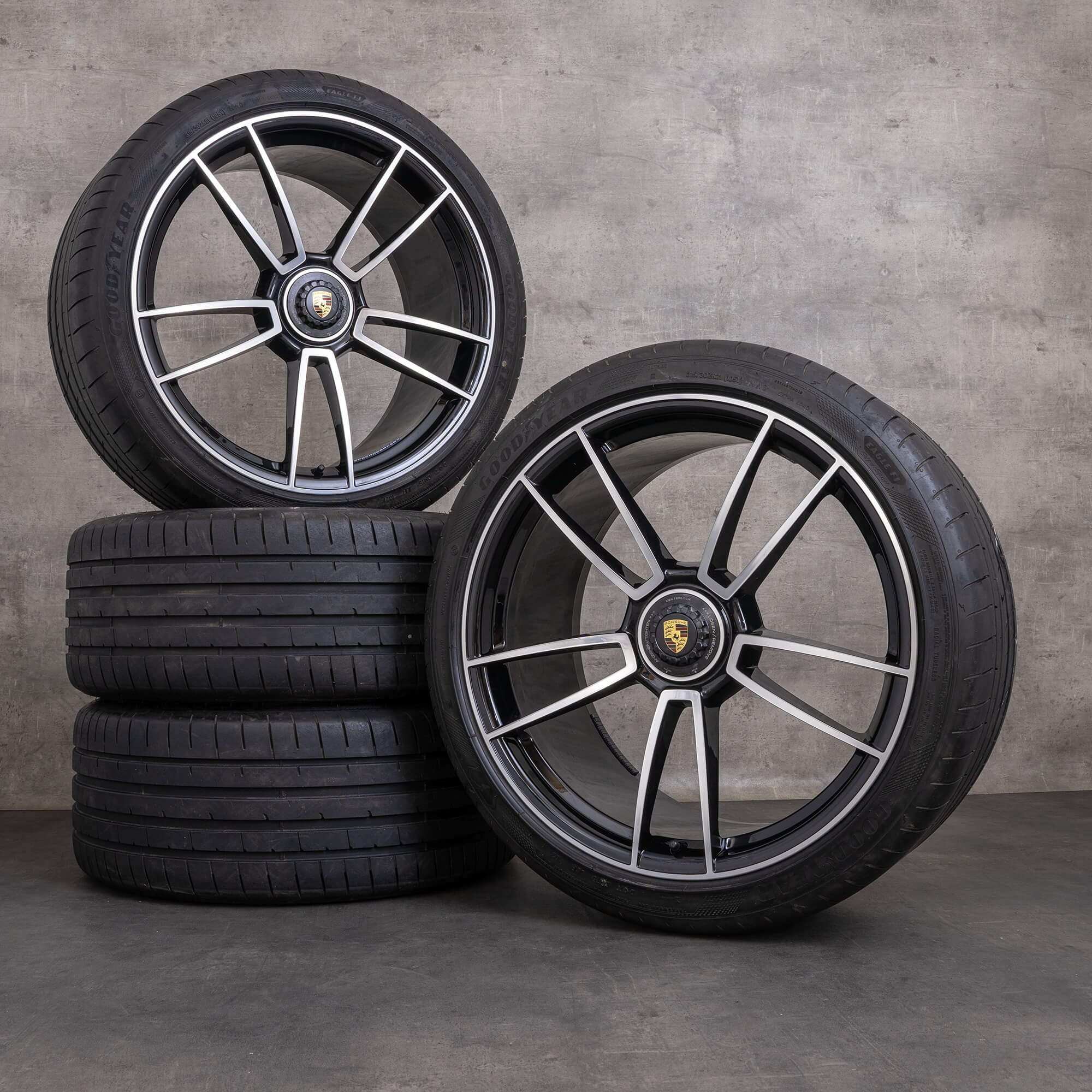 Originale Porsche 911 fælge 20 21 tommer 992 Turbo & S sommerdæk 992601025AS 992601025AA sort poleret