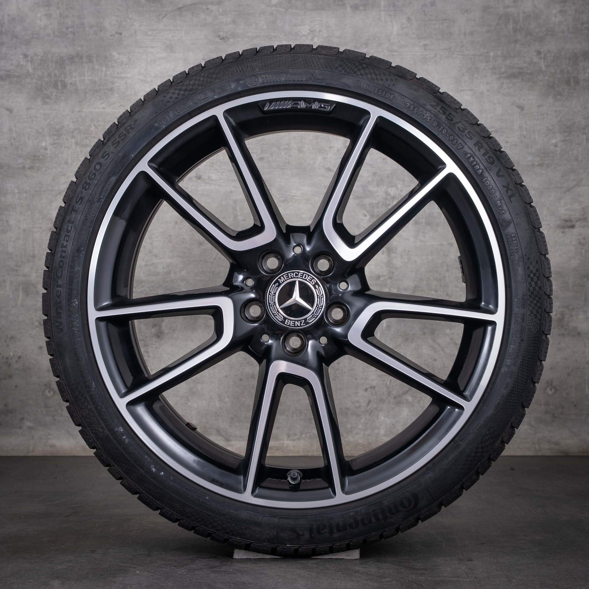 Alkuperäiset Mercedes-Benz C-sarjan AMG-talvirenkaat 19 tuumaa W205 S205 C205 A205 vanteet A2054012200 A2054012300 diamond cut musta