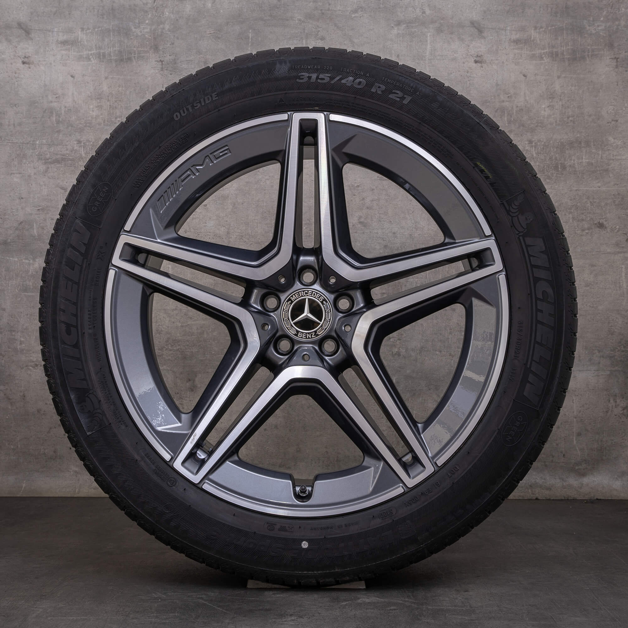 Jantes e pneus inverno originais Mercedes Benz GLS AMG de 21 polegadas X167 jantes A1674017300 A1674017400 himalaia cinzento polido