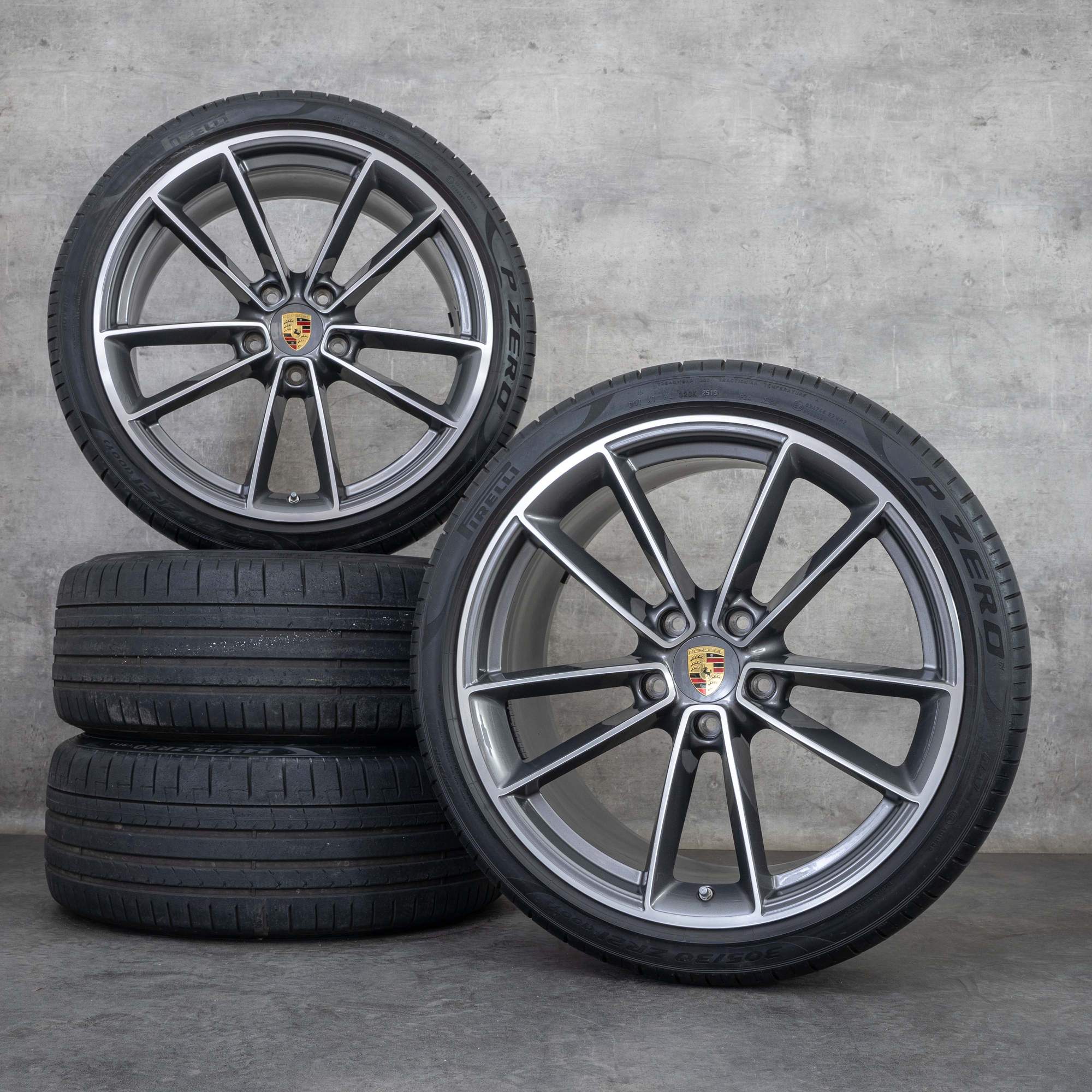 Originali Porsche 992 I cerchi 20 21 pollici estivi 992044661K Carrera Classic titanio lucidato frontalmente