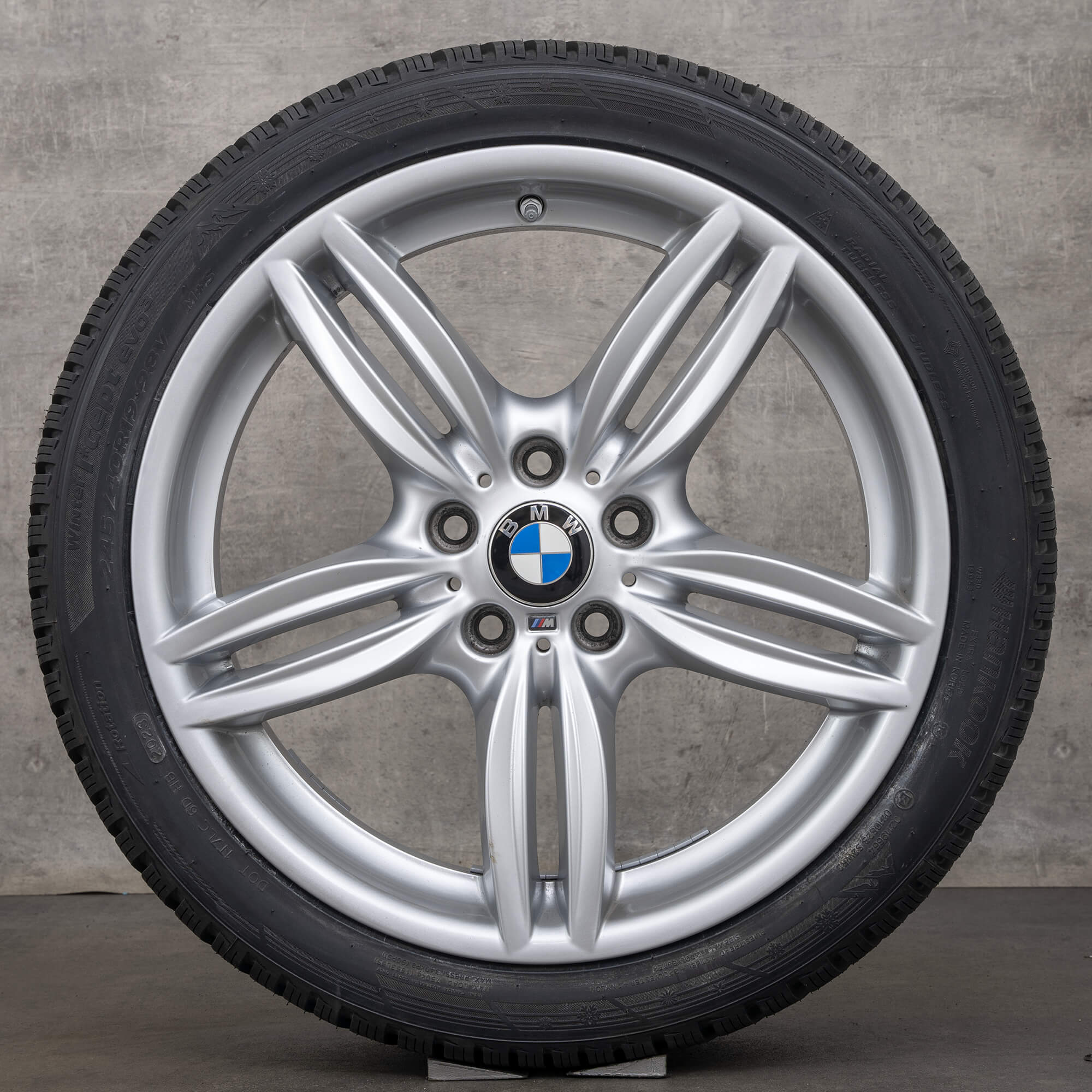 Originale BMW 5-serie felger 19 tommer F11 vinterdekk 351 M 7842652 sølv vinterhjul