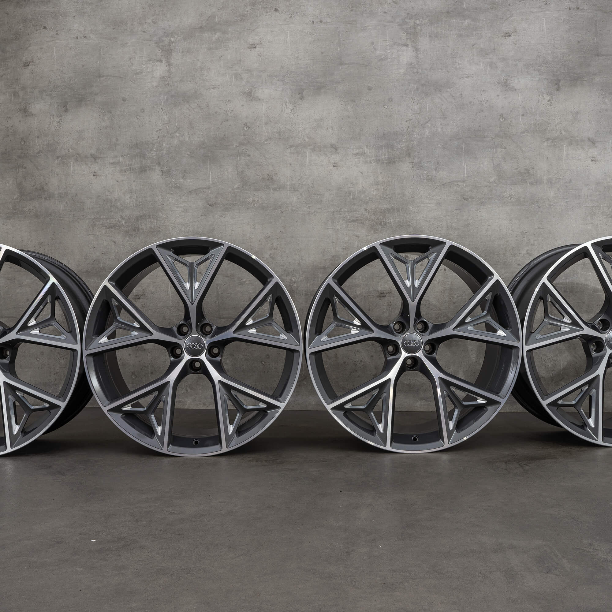 Cerchi Audi 22 pollici Q8 SQ8 4M8 cerchi in alluminio 10.0 x 22 ET21 4M8601025AB