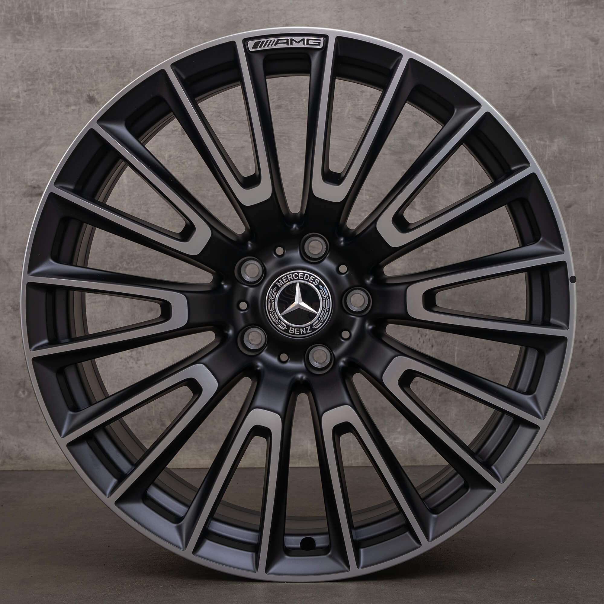 OEM Mercedes Benz G-Class G 63 AMG rims 22 inch W465 W463A A4654011000 black matt high gloss NEW