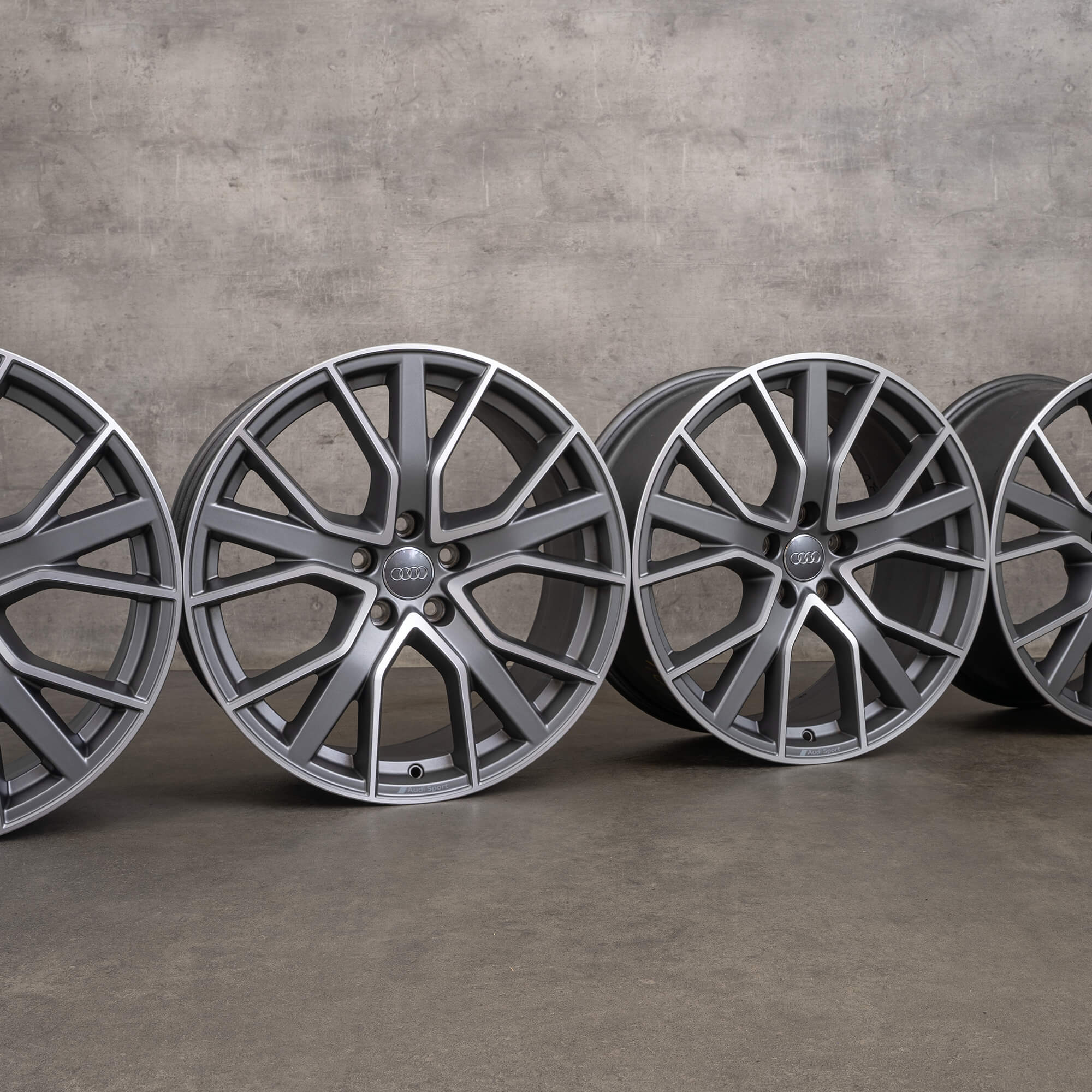 Audi A4 S4 B9 8W 19 inch rims 8W0601025DH titanium matt high gloss aluminum