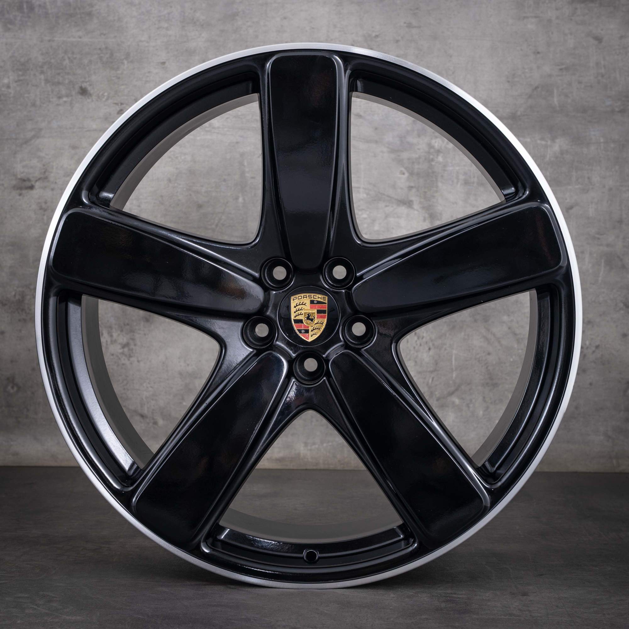 Aidot Porsche Macan II -vanteet 21 tuumaa 95B601025AC 95B601025AE musta Kiillotettu