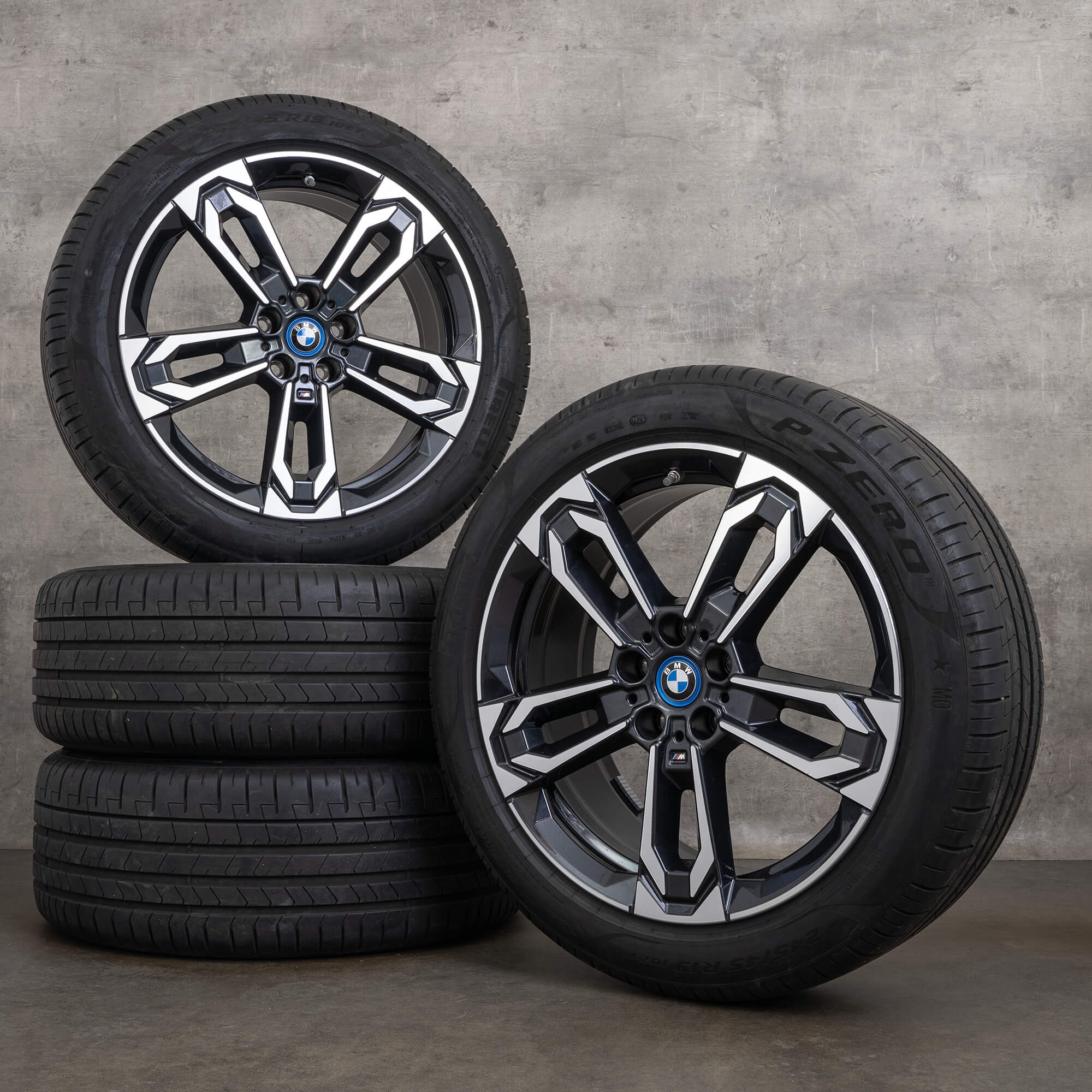 BMW X1 iX1 X2 Felgen 19 Zoll U11 U10 Summerrtyres Styling 871 M 5A1E230 jet black glanzgedreht