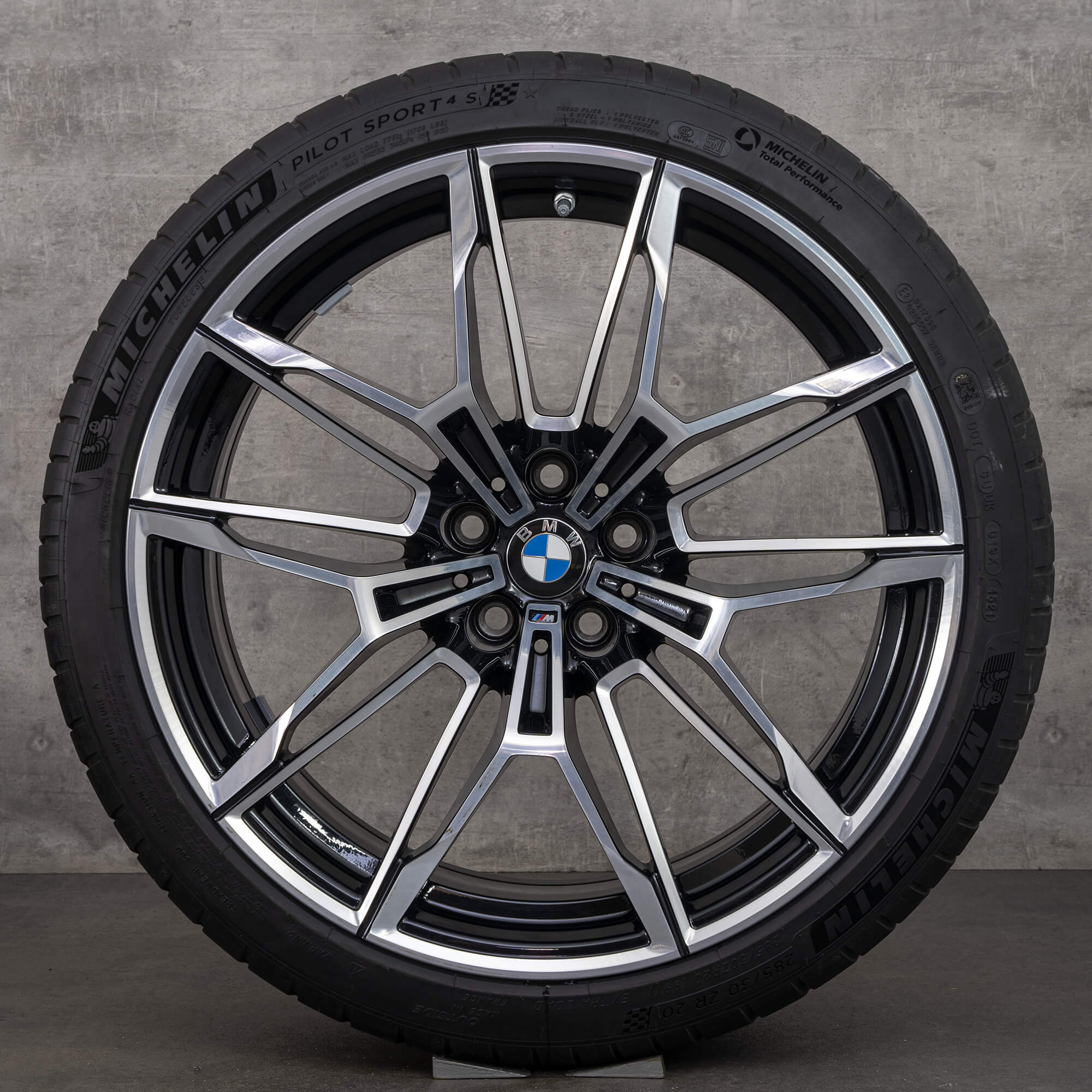 BMW M3 G80 M4 G82 G83 Felgen 19 20 Zoll 825 M Sommerräder 8093832 8093833