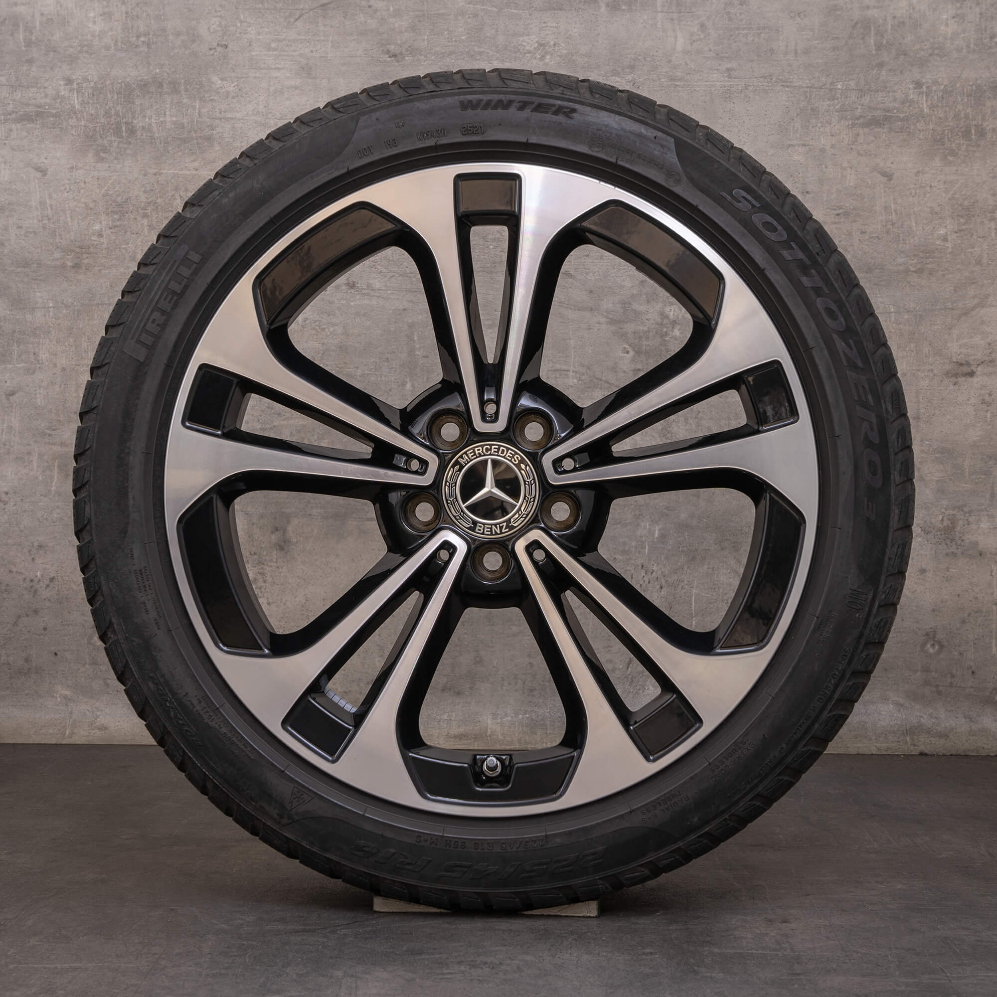 Original Mercedes Benz C-Klasse Winterräder 18 Zoll W206 S206 Felgen A2064016200 schwarz glanzgedreht