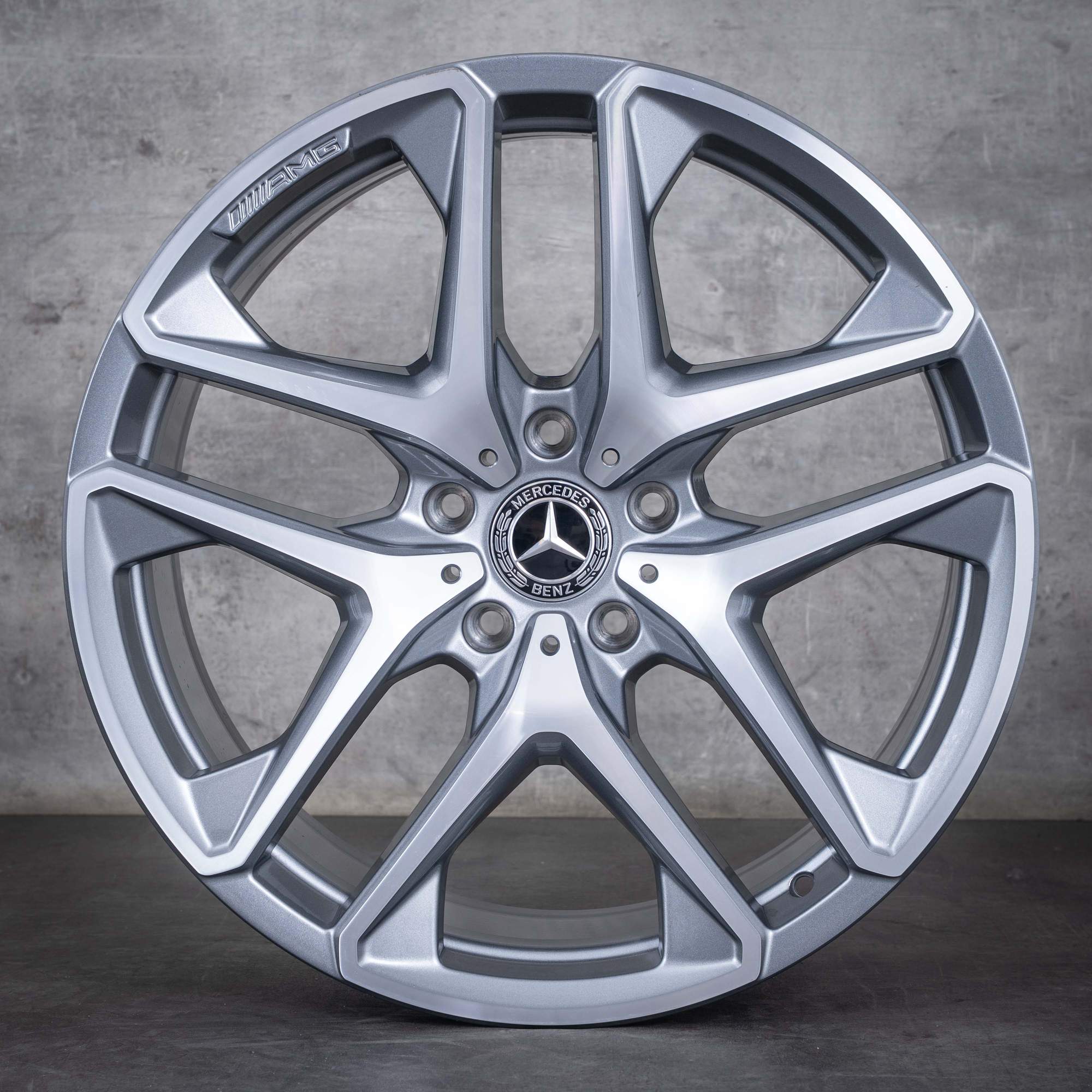 Alkuperäiset Mercedes Benz G-sarjan G63 AMG-vanteet 21 tuumaa W463A W465 A4634011900 himalajanharmaa kiillotettu