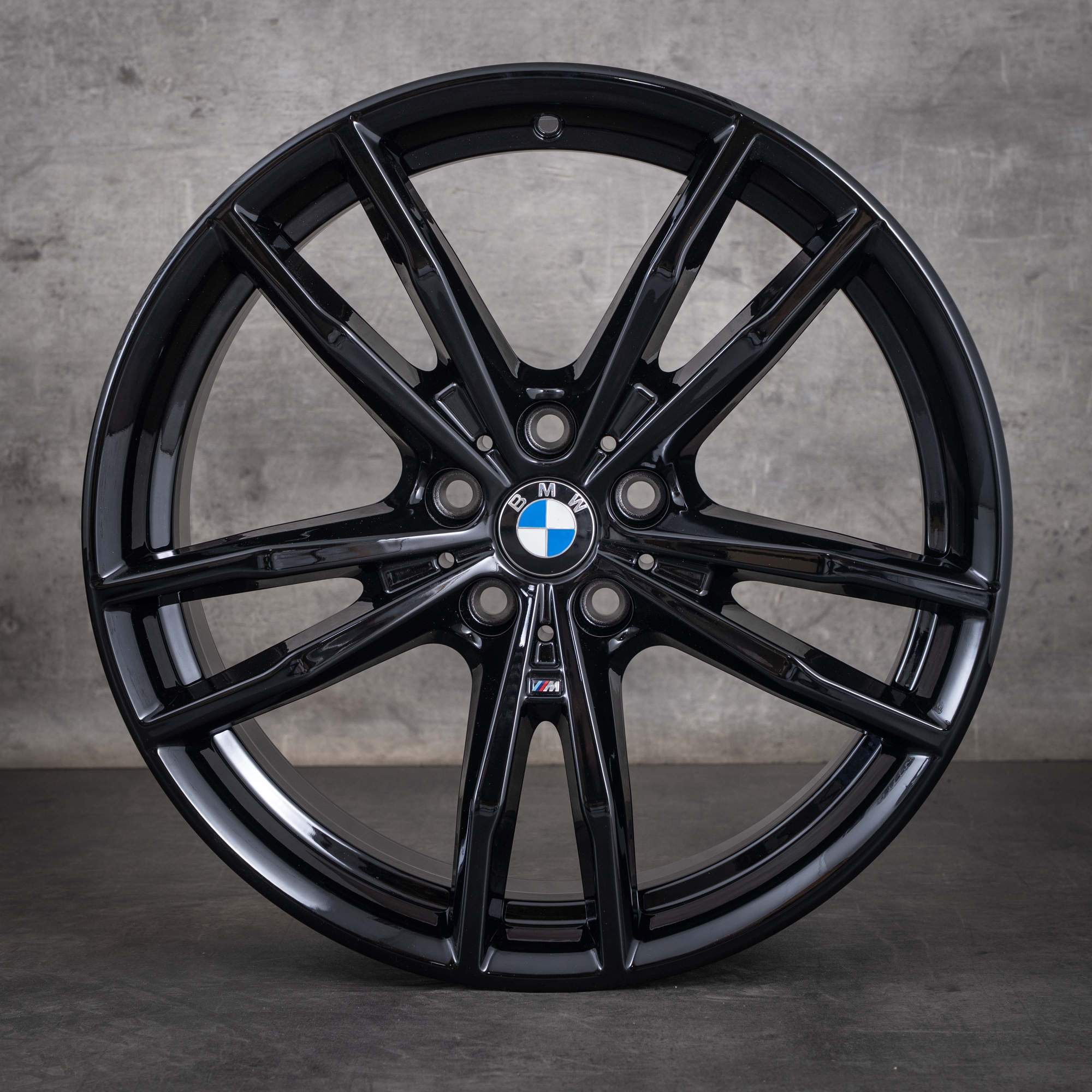 Alkuperäiset BMW 2-sarjan, 3-sarjan ja 4-sarjan 19 tuuman vanteet G42, G20, G21, G22, G23 kesäpyörät Styling 791 M 8090094 8090095 kiiltävä musta