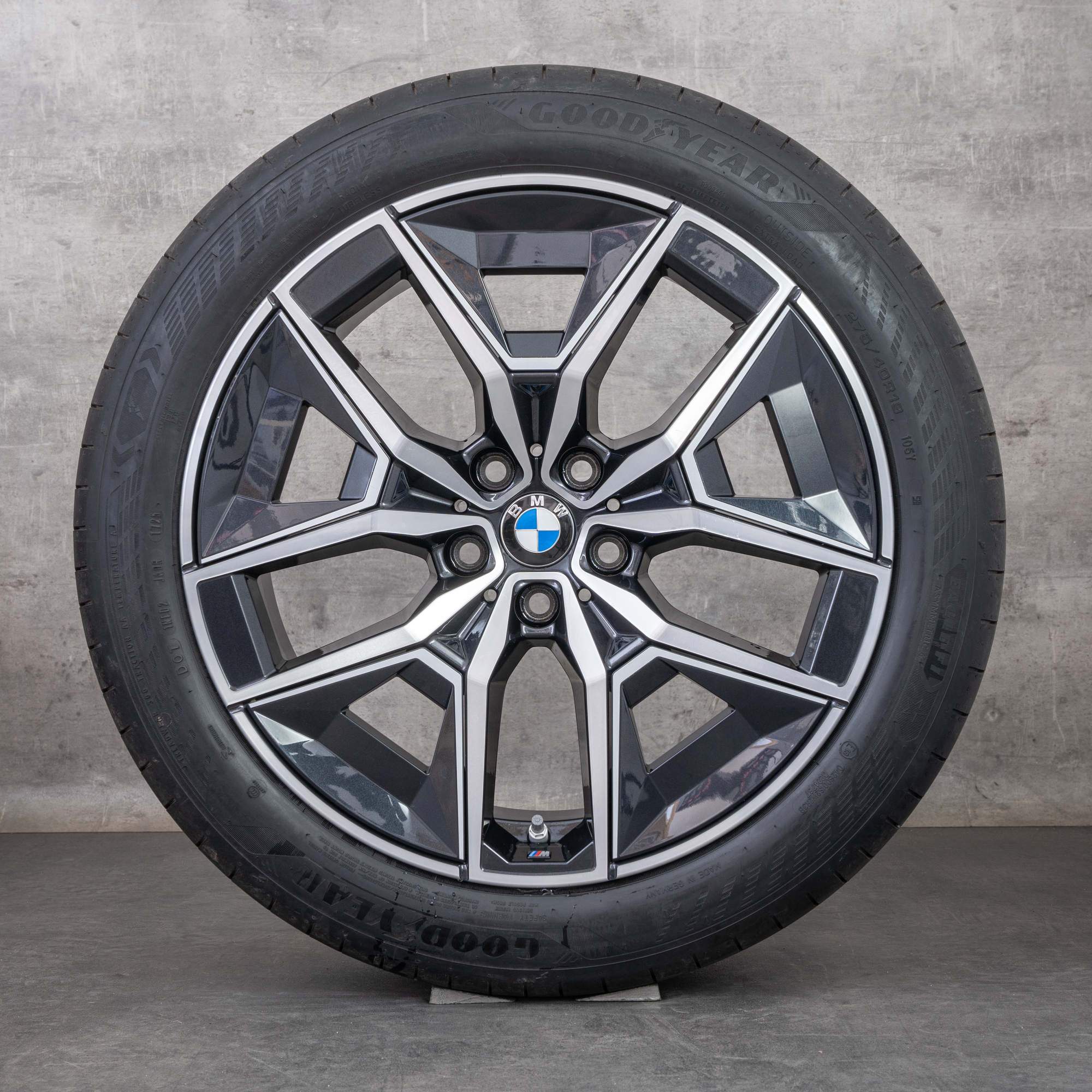 Original BMW 5er Felgen 19 Zoll G60 G61 Sommerräder 5A324D8 5A324D9 Styling 934 Aerodynamik orbit grey glanzgedreht