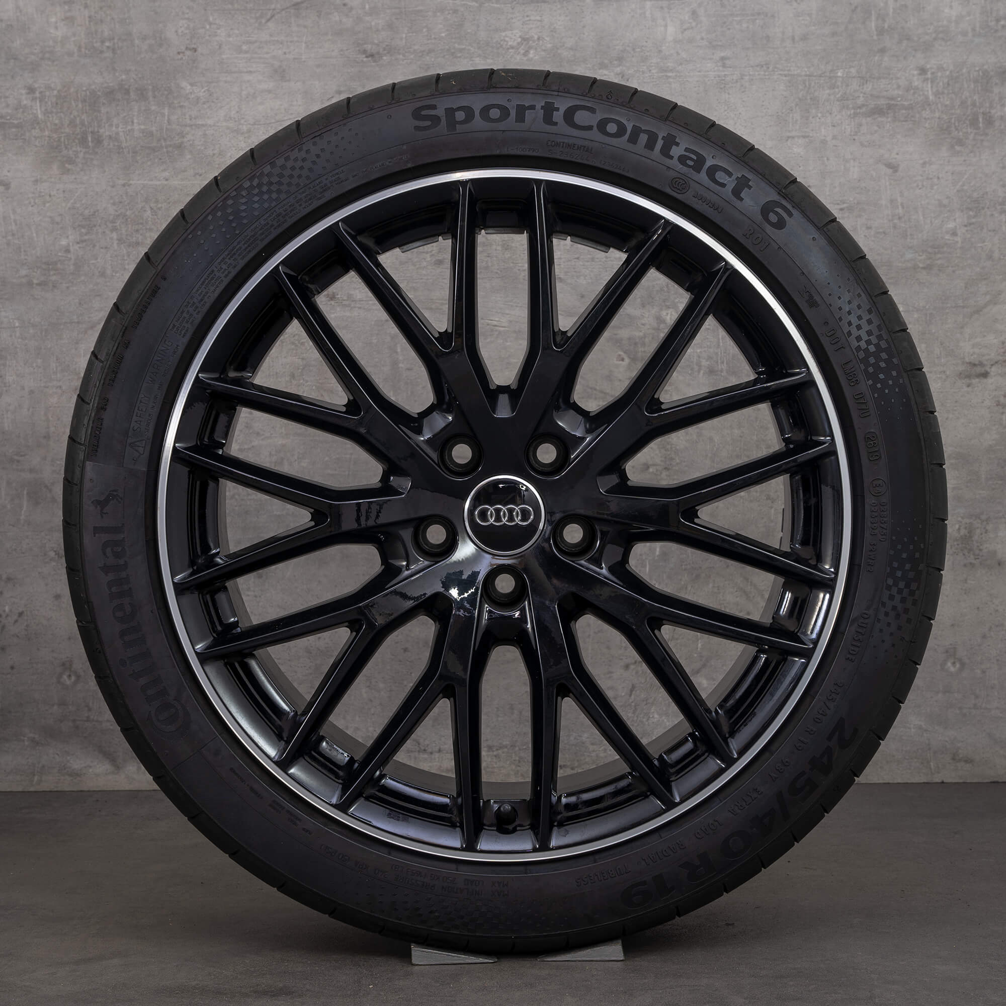 Audi A4 B9 8W Allroad summer wheels 19 inch rims tires 8W9601025H