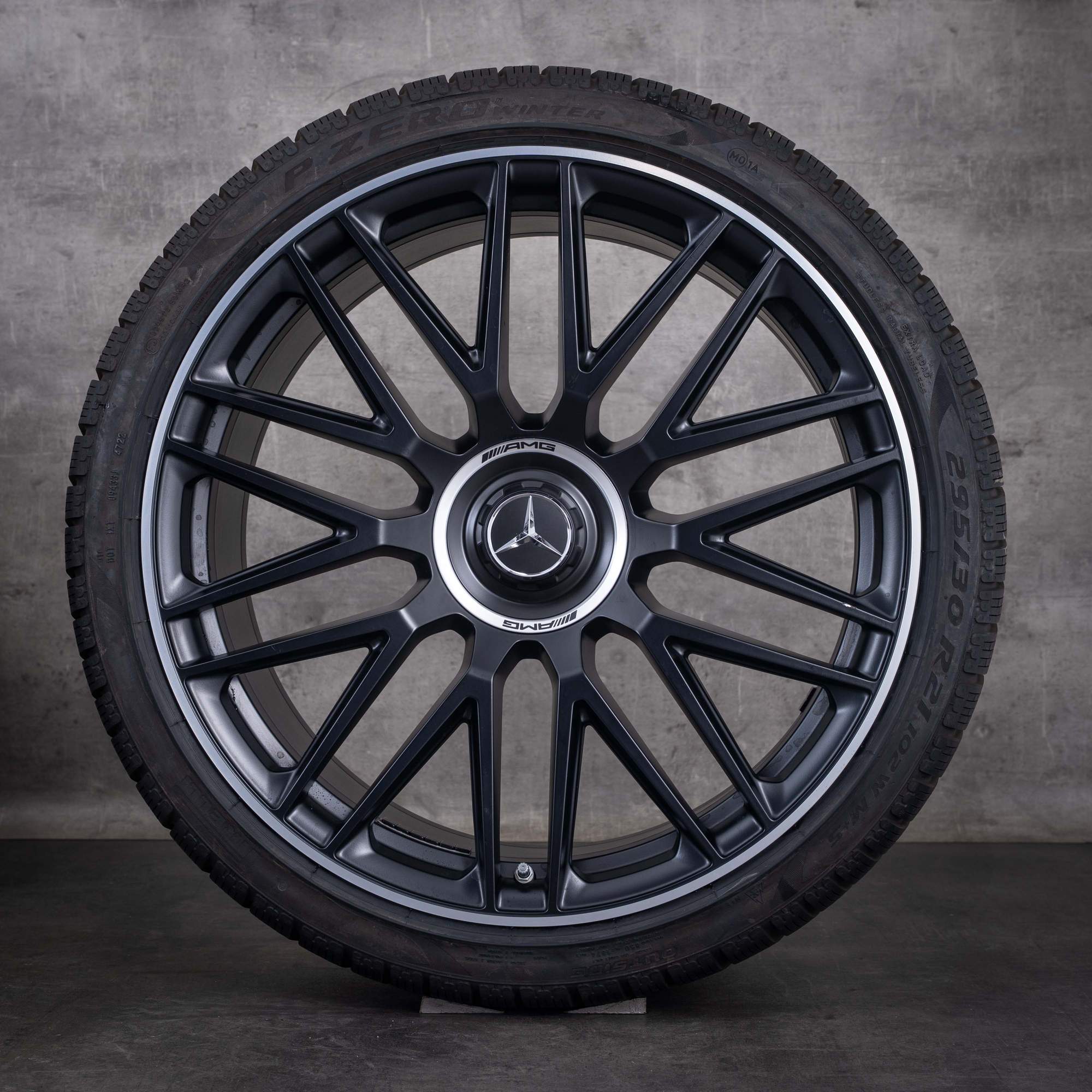 Ruedas de invierno originales Mercedes-Benz SL 43 55 63 AMG de 21 pulgadas R232 4MATIC+ con referencia A2324012900 A2324013000 en negro mate con borde diamantado