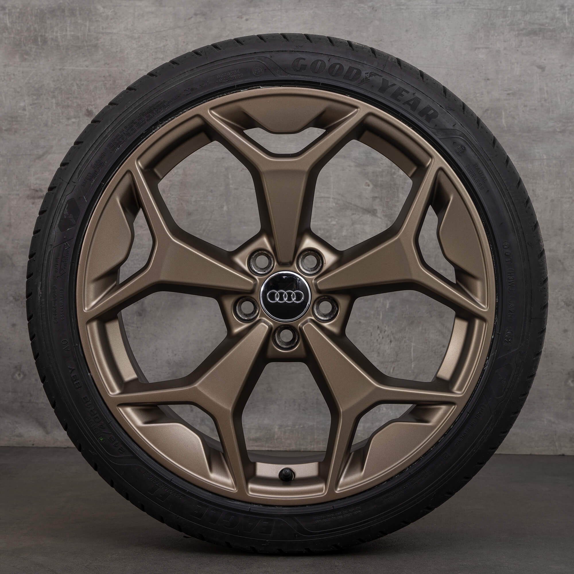 Audi A1 II Felgen GB sportback bronze 18 Zoll Sommerreifen 82A601025AK