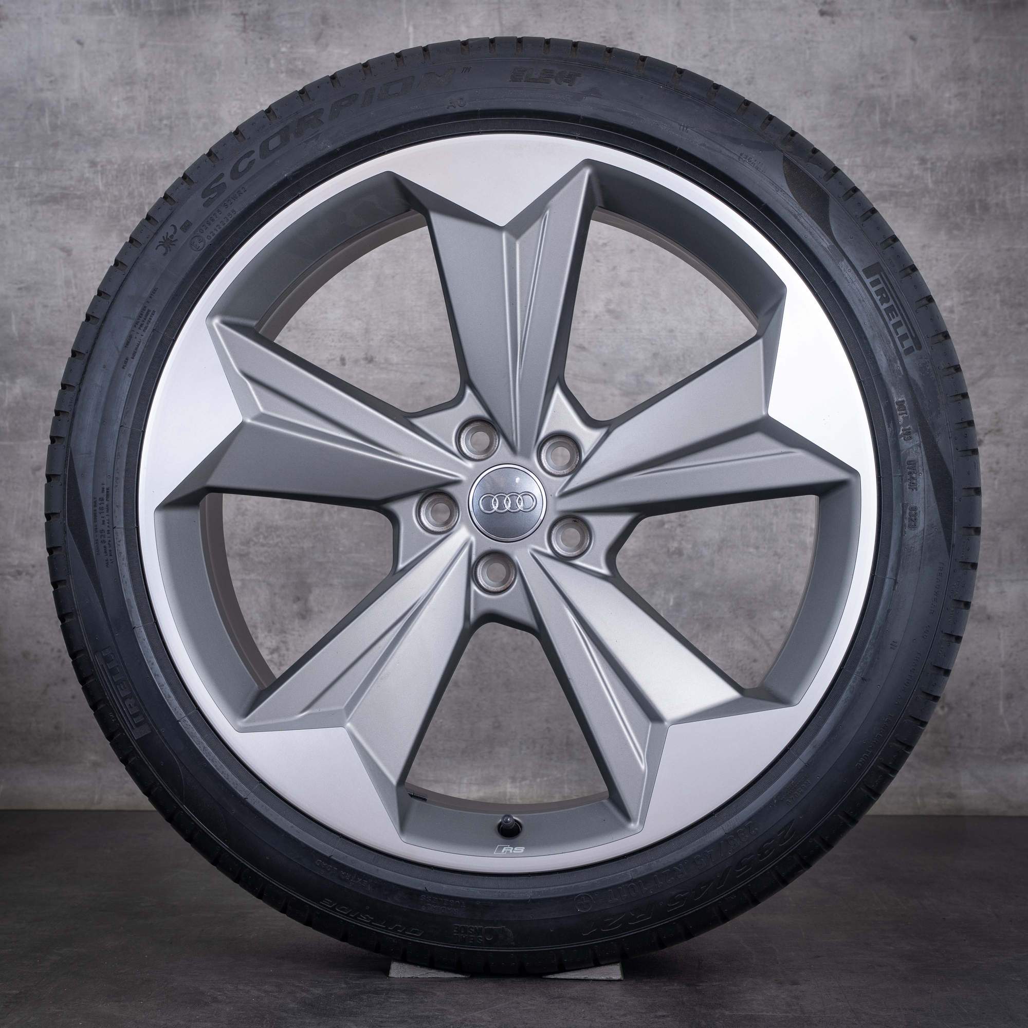 Original Audi Q4 Sportback SUV Felgen 21 Zoll Sommerreifen Rotor Evo 89A601025 89A601025R titan matt rand glanzgedreht