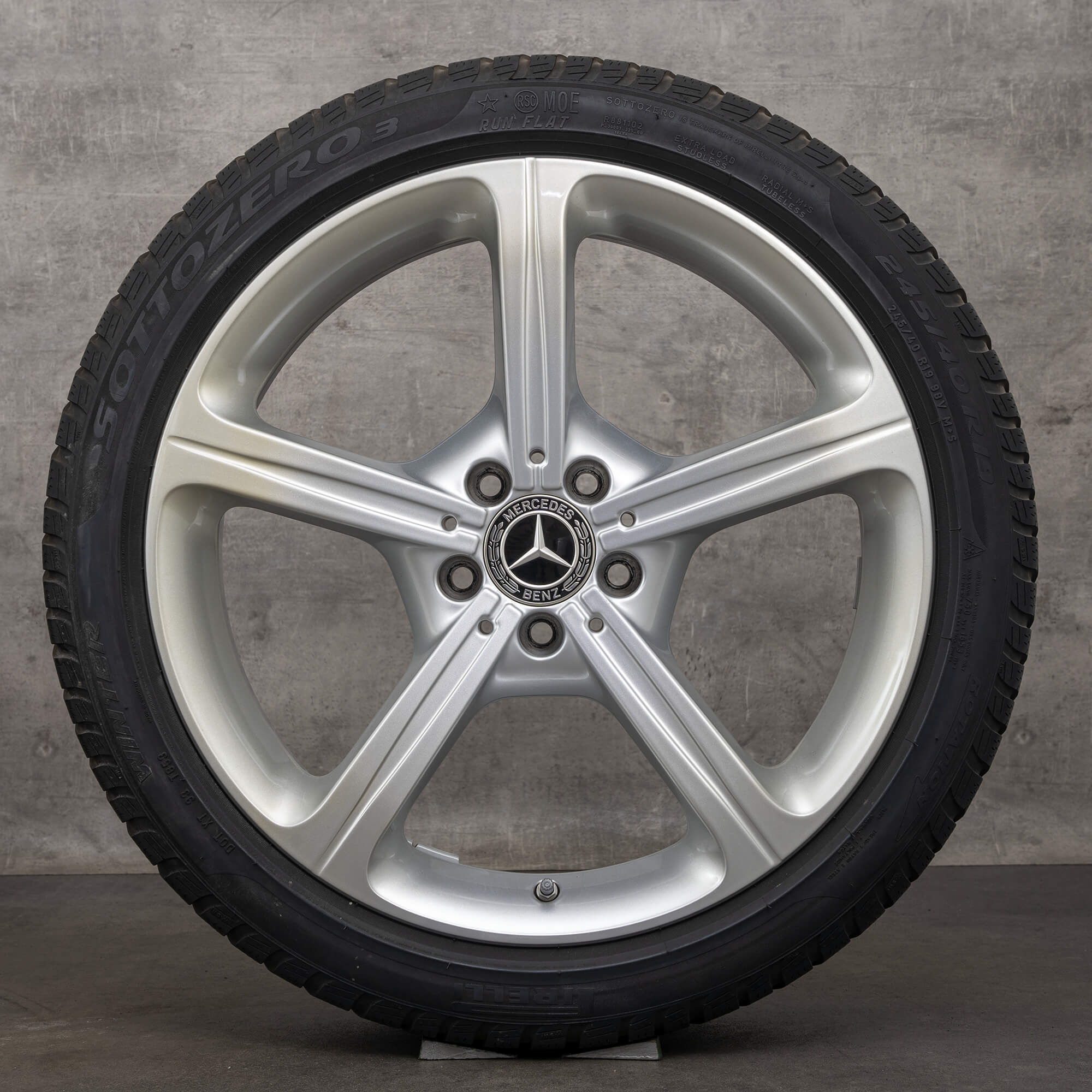 Oryginalne koła zimowe Mercedes Benz CLS 19 cali Coupé C257 Felgi A2574011000 srebrne
