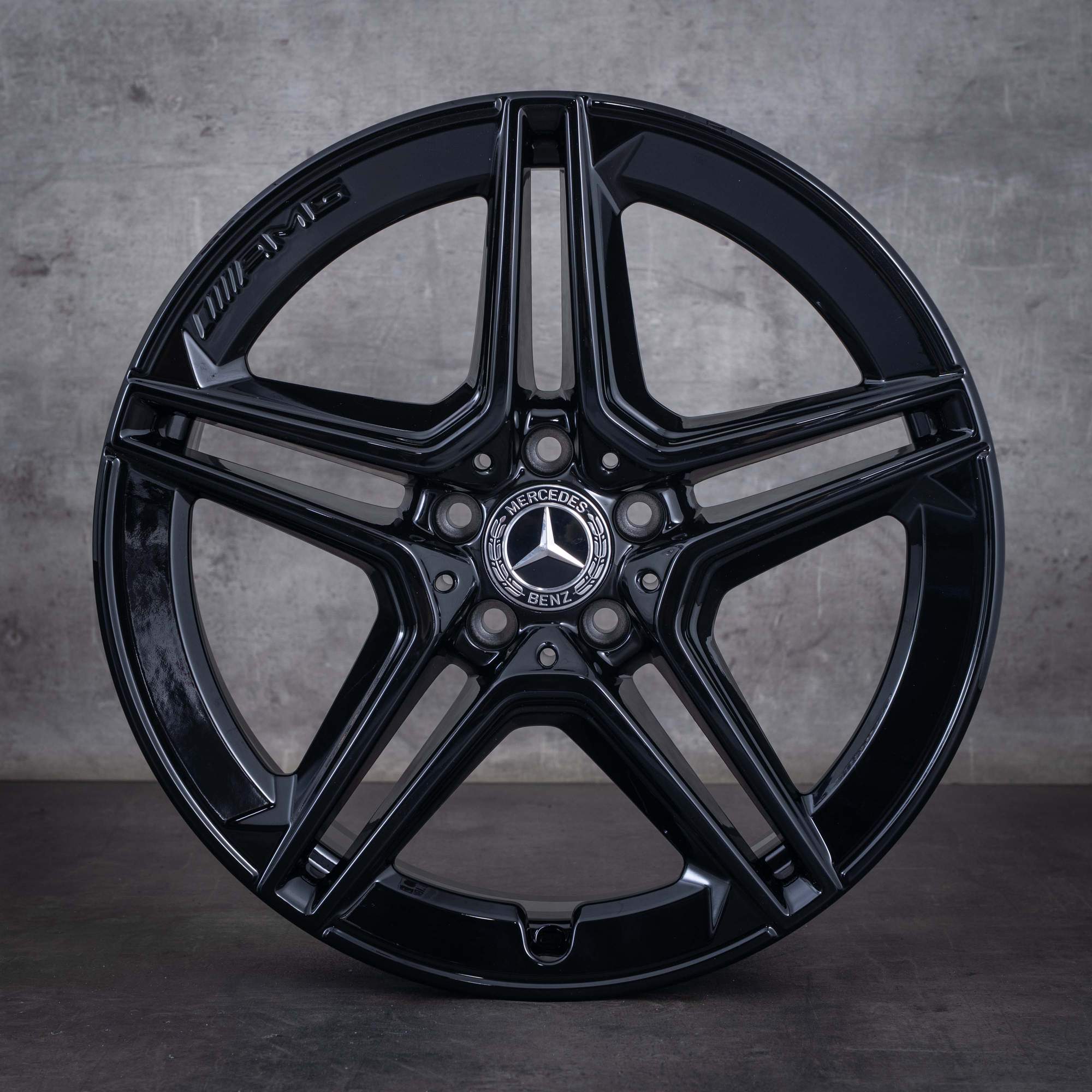 Original Mercedes Benz CLS AMG Felgen 19 Zoll C257 A2574011500 schwarz glanz