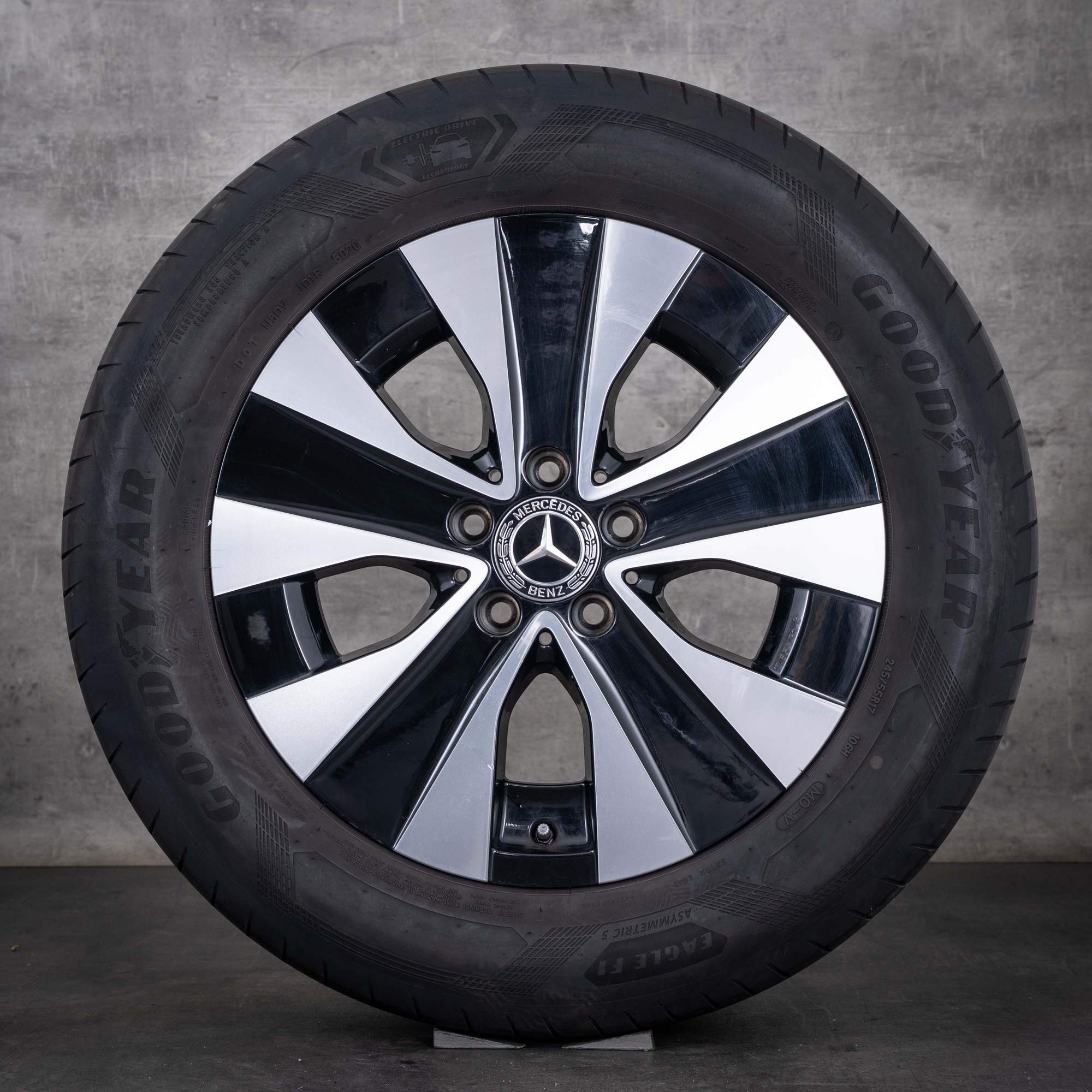 Originale Mercedes-Benz EQV-felger 17 tommer W447 sommerhjul A4474015200, svart, frontpolert