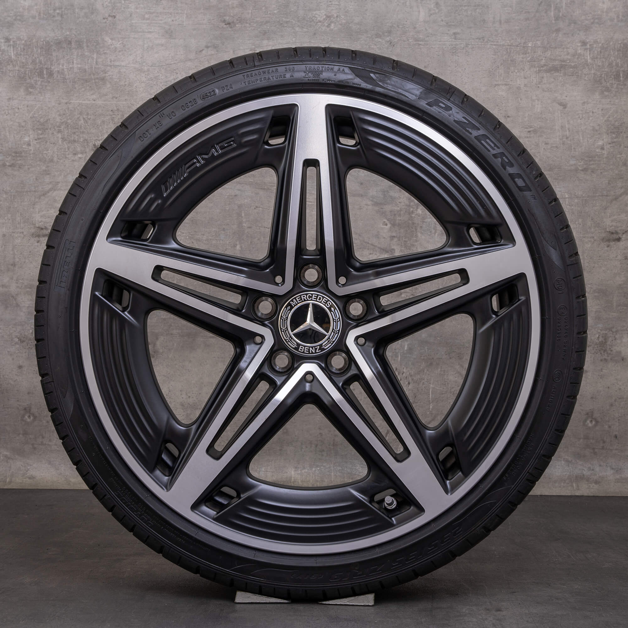 Oryginał Mercedes Benz Klasa A A35 AMG felgi 19 cali W177 V177 letnie koła A1774014400 czarny mat polerowane