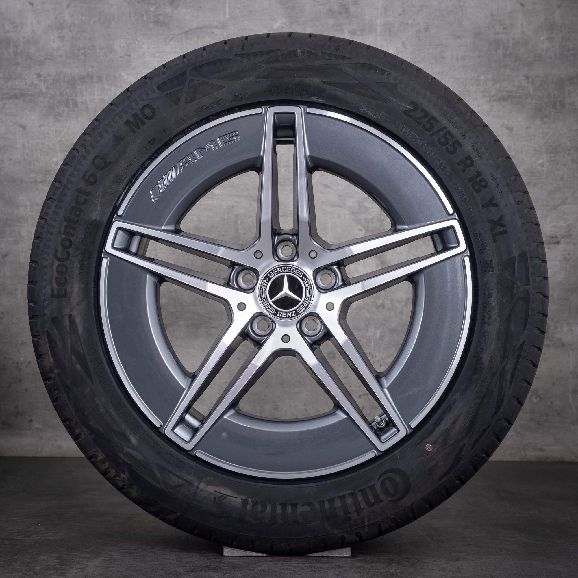 Original Mercedes Benz E-Klasse AMG Felgen 18 Zoll W214 S214 Sommerräder A2144011700  himalaya grey glanzgedreht NEU