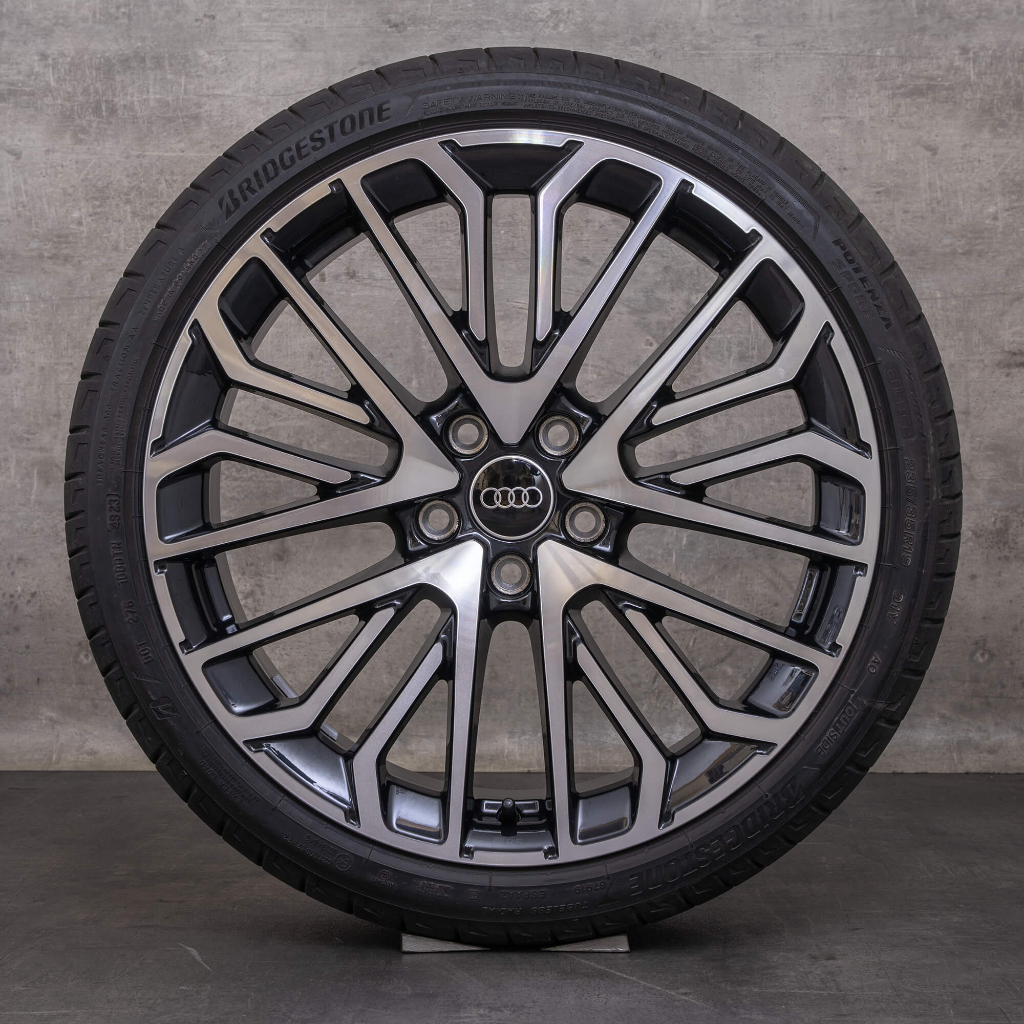 Original Audi A3 S3 Felgen 19 Zoll 8Y Sommerräder 8Y0601025CN anthrazitschwarz glanzgedreht