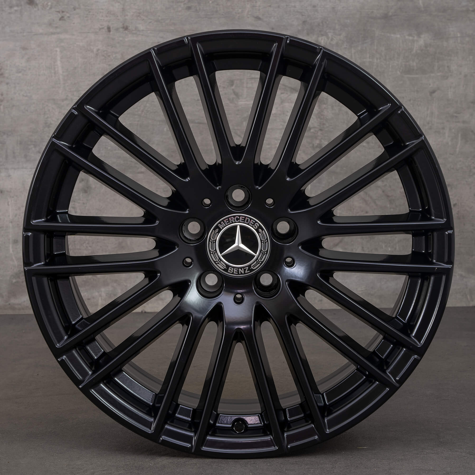 Mercedes Benz 18 Zoll Felgen C-Klasse W206 S206 Alufelgen A2064014900 NEU