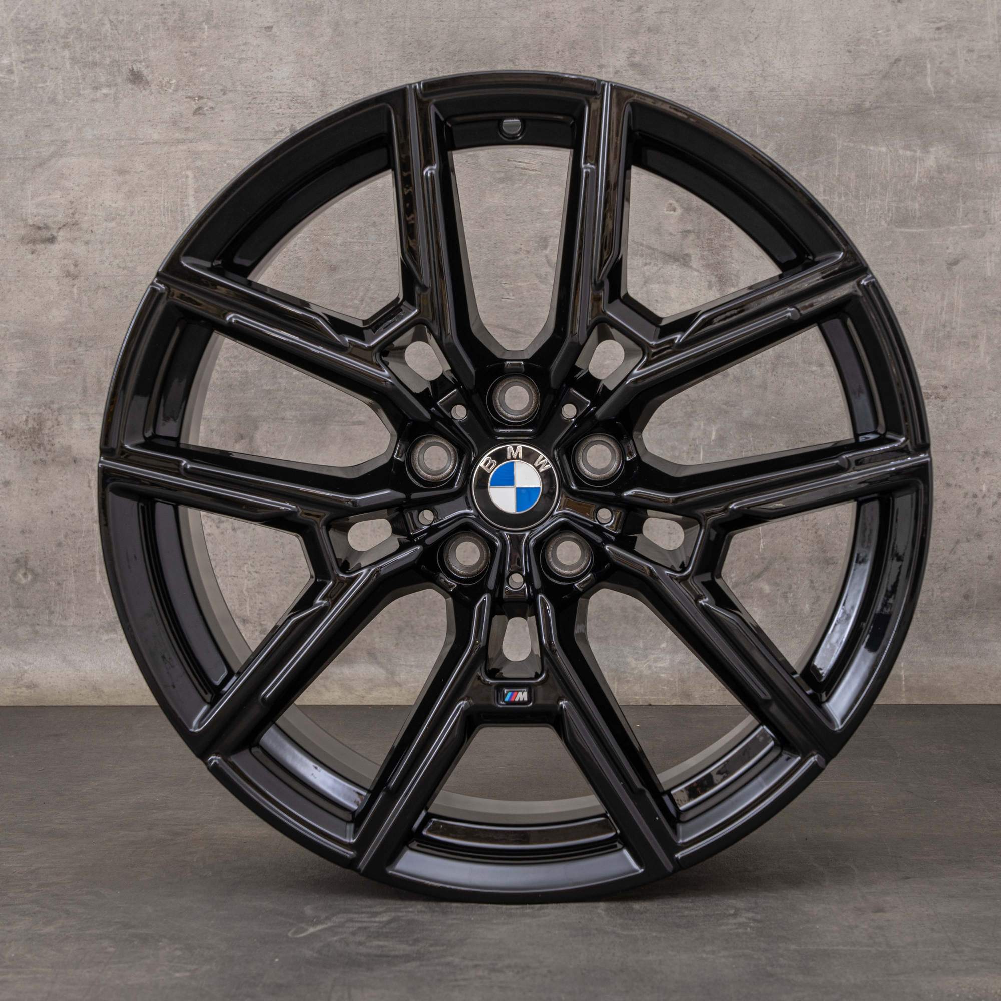 Oryginalne felgi BMW serii 4 i4 19 cali G26 Gran Coupe Styling 859 M 8747304 8747305 czarne błyszczące