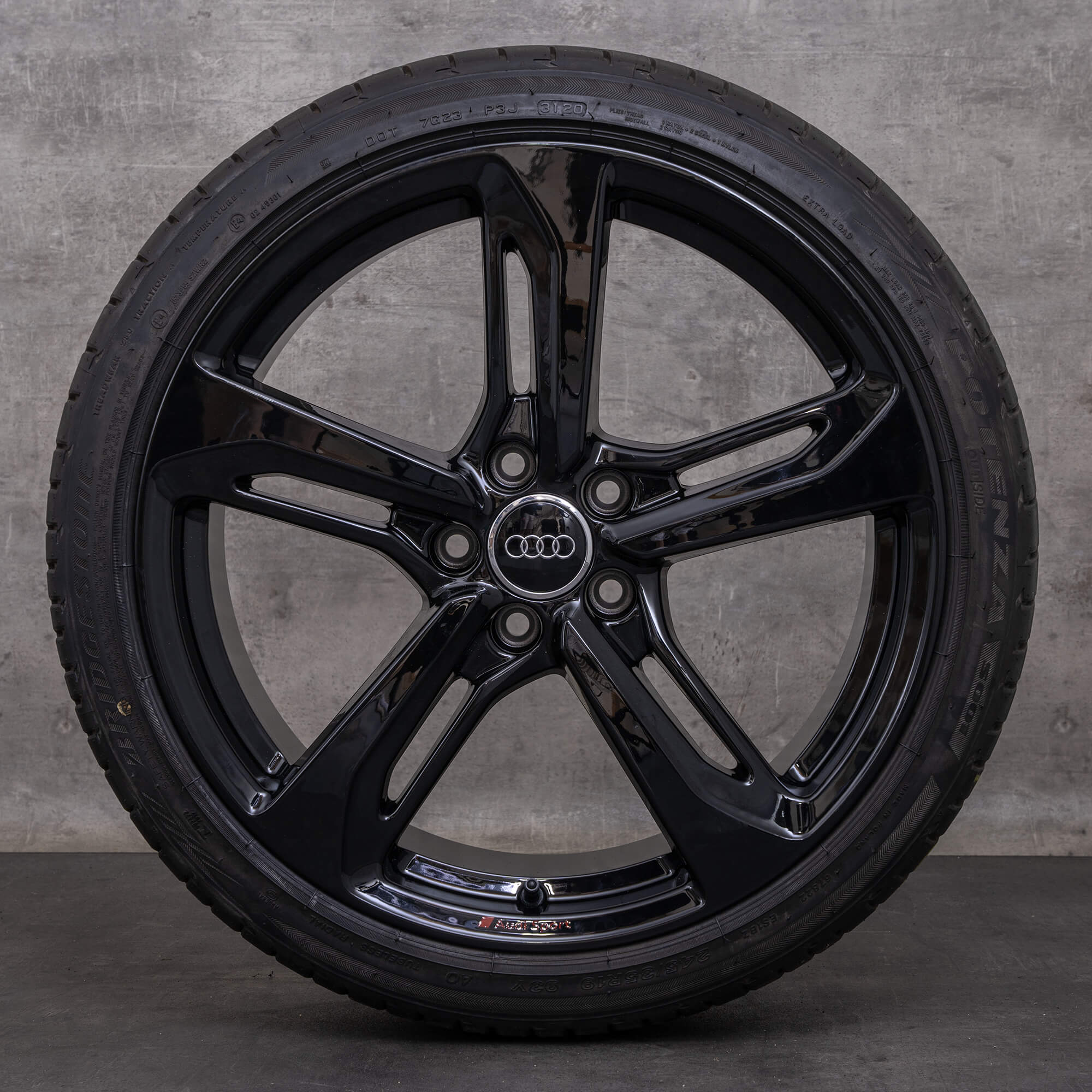 Original Audi TT TTS TTRS fälgar 20 tum FV 8S sommarhjul 8S0601025T svart högglans svarvad