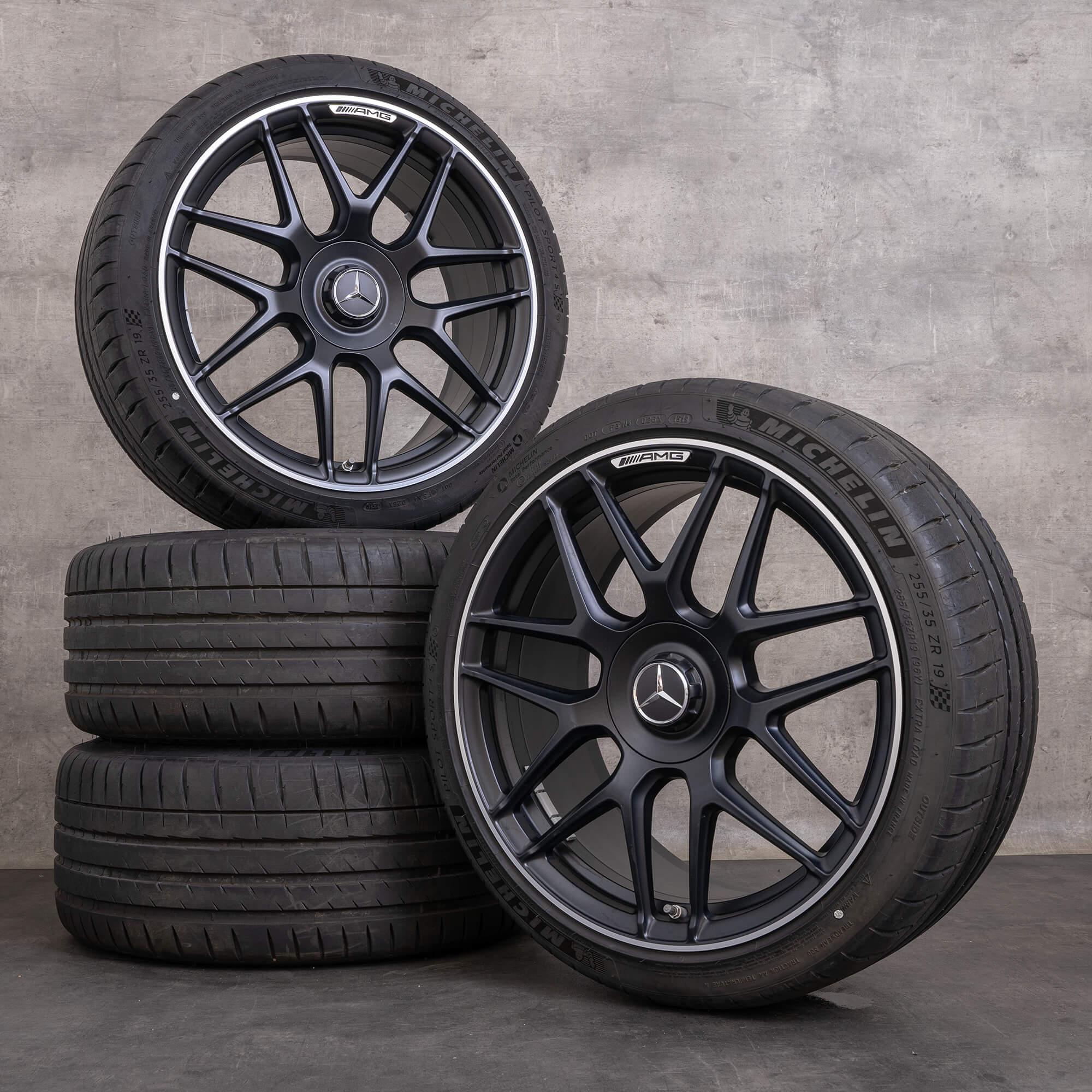 Originální letni disky Mercedes Benz CLA 45 & S AMG 19" C118 X118 A1774012400 černé matné lesklé soustružené