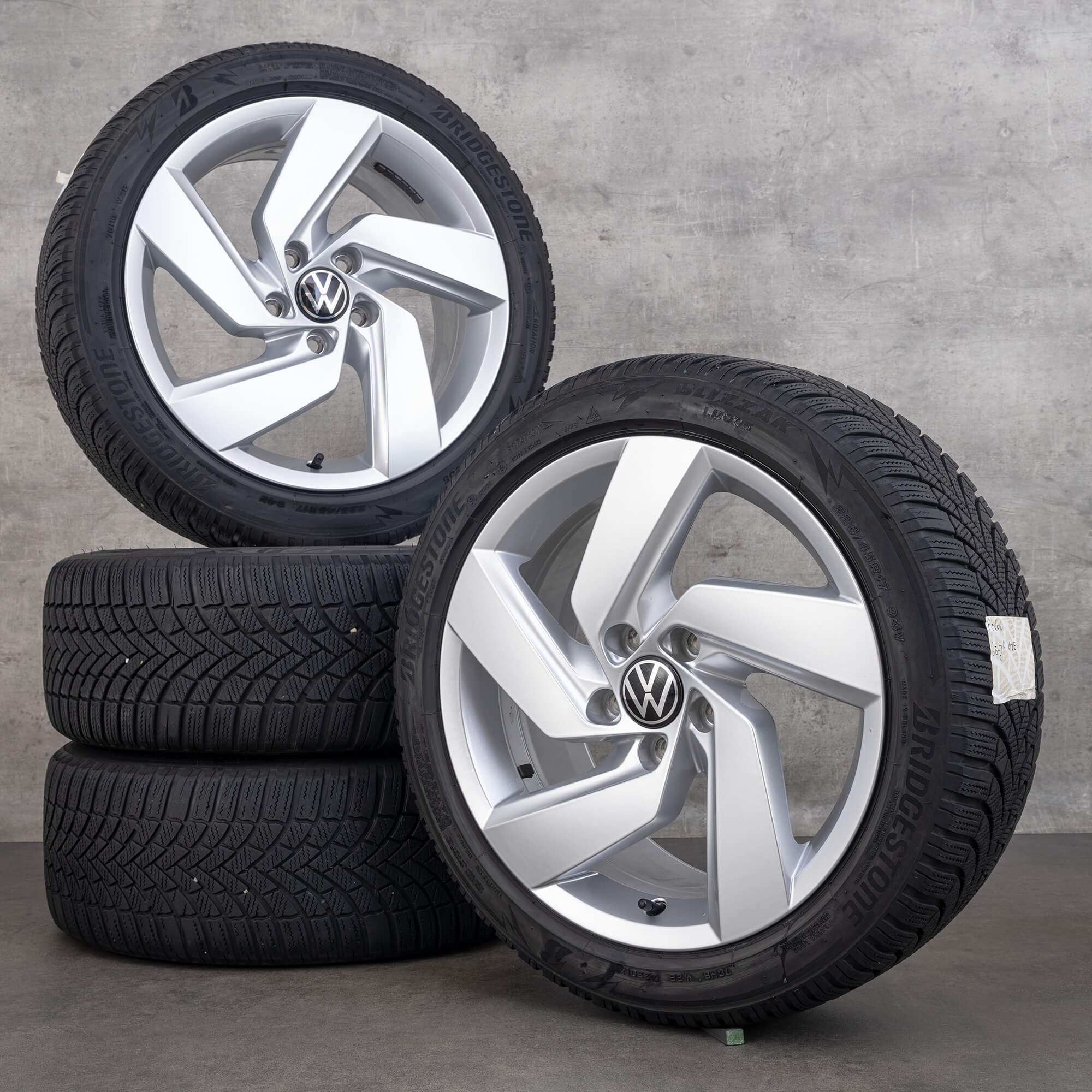 VW 17 inch rims Golf 8 Richmond alloy winter tires wheels 5H0601025E