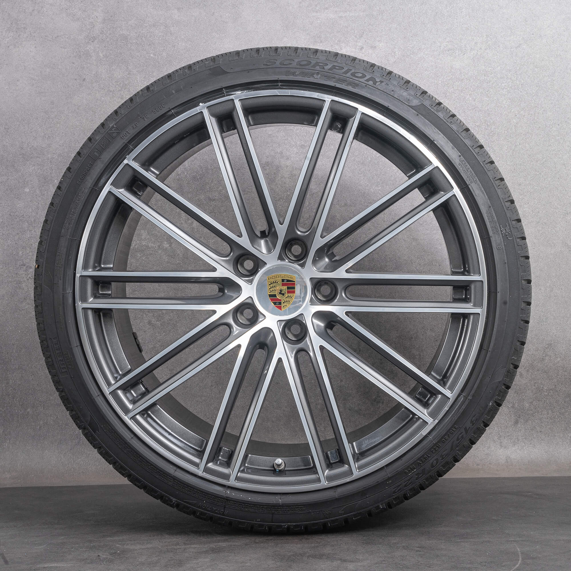 Oryginalne 22-calowe koła zimowe Porsche Cayenne 9Y3 Turbo IV opony Coupé OC6