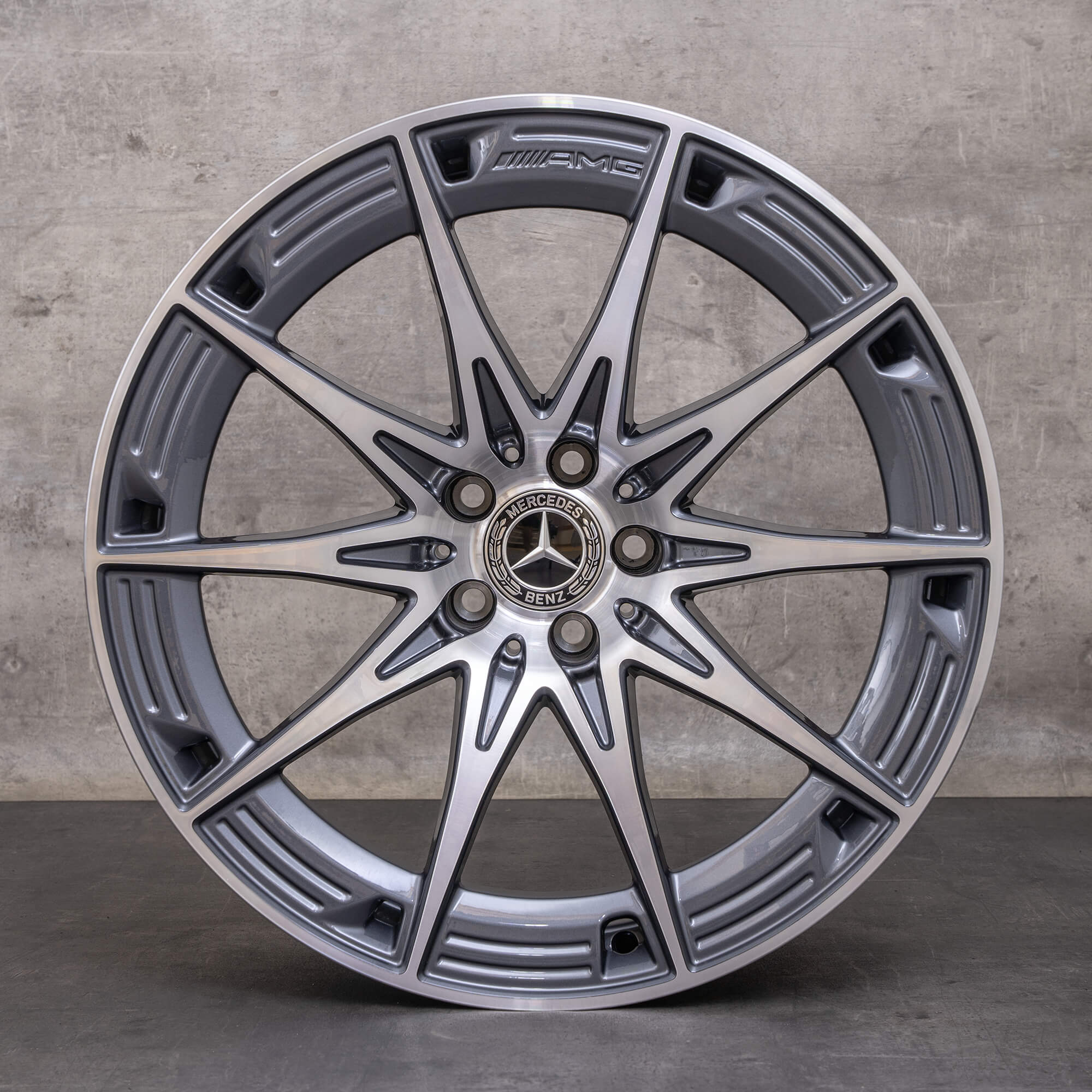 Oryginał Mercedes Benz AMG GT 55 63 Felgi 20 cali 4Matic+ C192 A1924010900 A1924011000 tantal szary Polerowane NOWOŚĆ