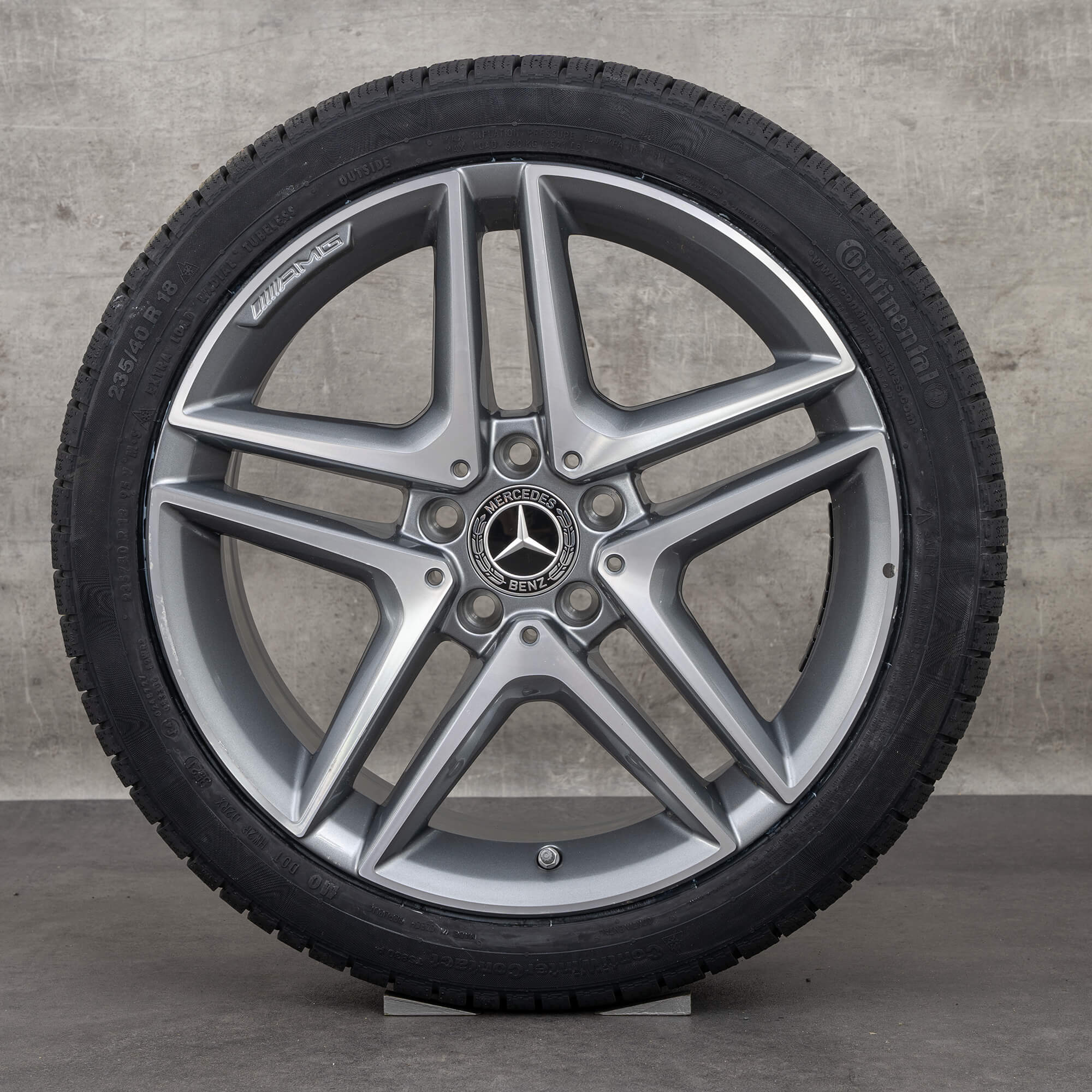 ☆AMG W176 細い A45 純正18インチ☆ FALKEN 235/40-18