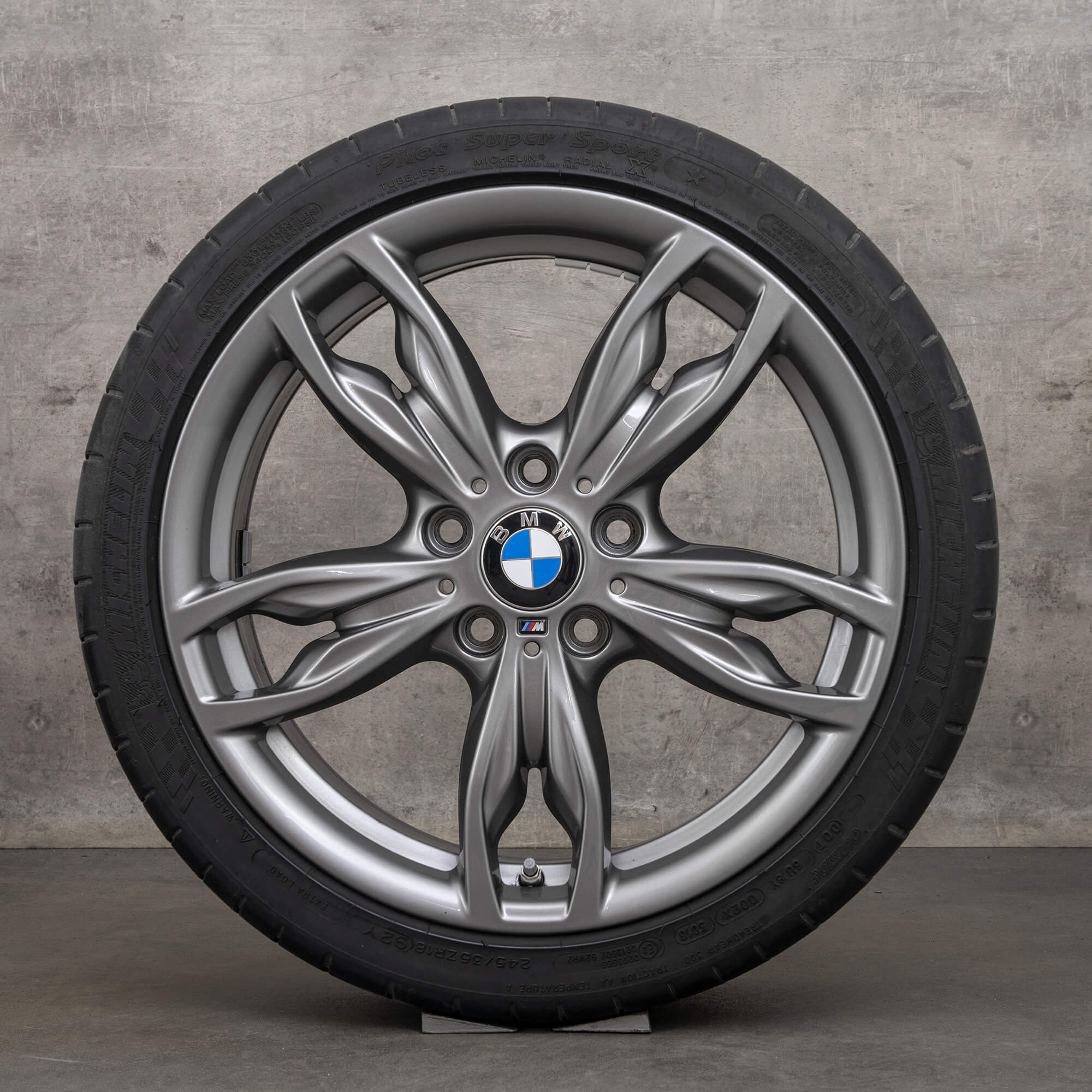 BMW Série 1 F20 F21 2 F22 F23 pneus été roues jantes 18 pouces 436 M 7 mm