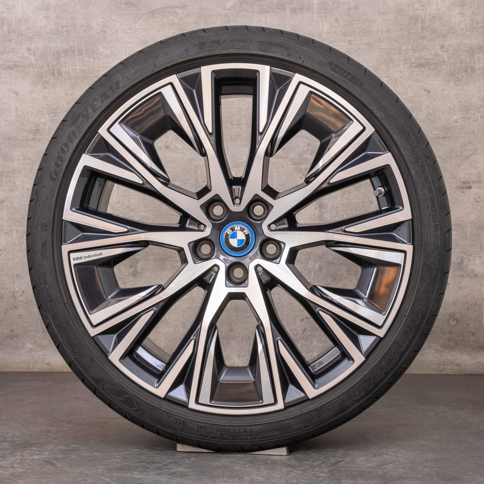Originale BMW fælge 20 tommer 4 serie i4 G26 Gran Coupe sommerdæk 8747310 8747311 styling 862i orbit grå poleret