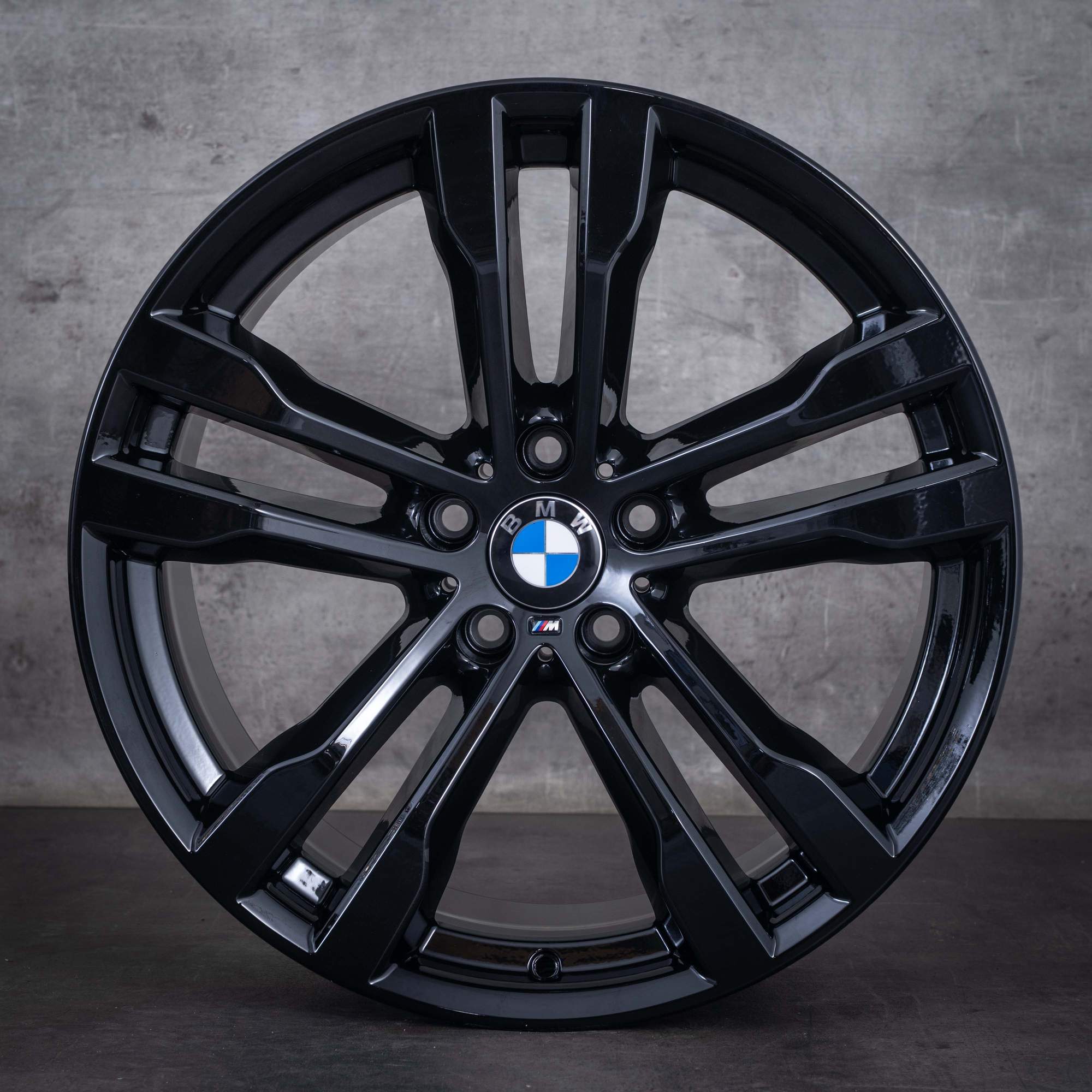 Jantes d'origine BMW X5 X6 20 pouces E70 F15 F16 Styling 468 M 7846788 7846789 noir jais - jante 1 sur 4