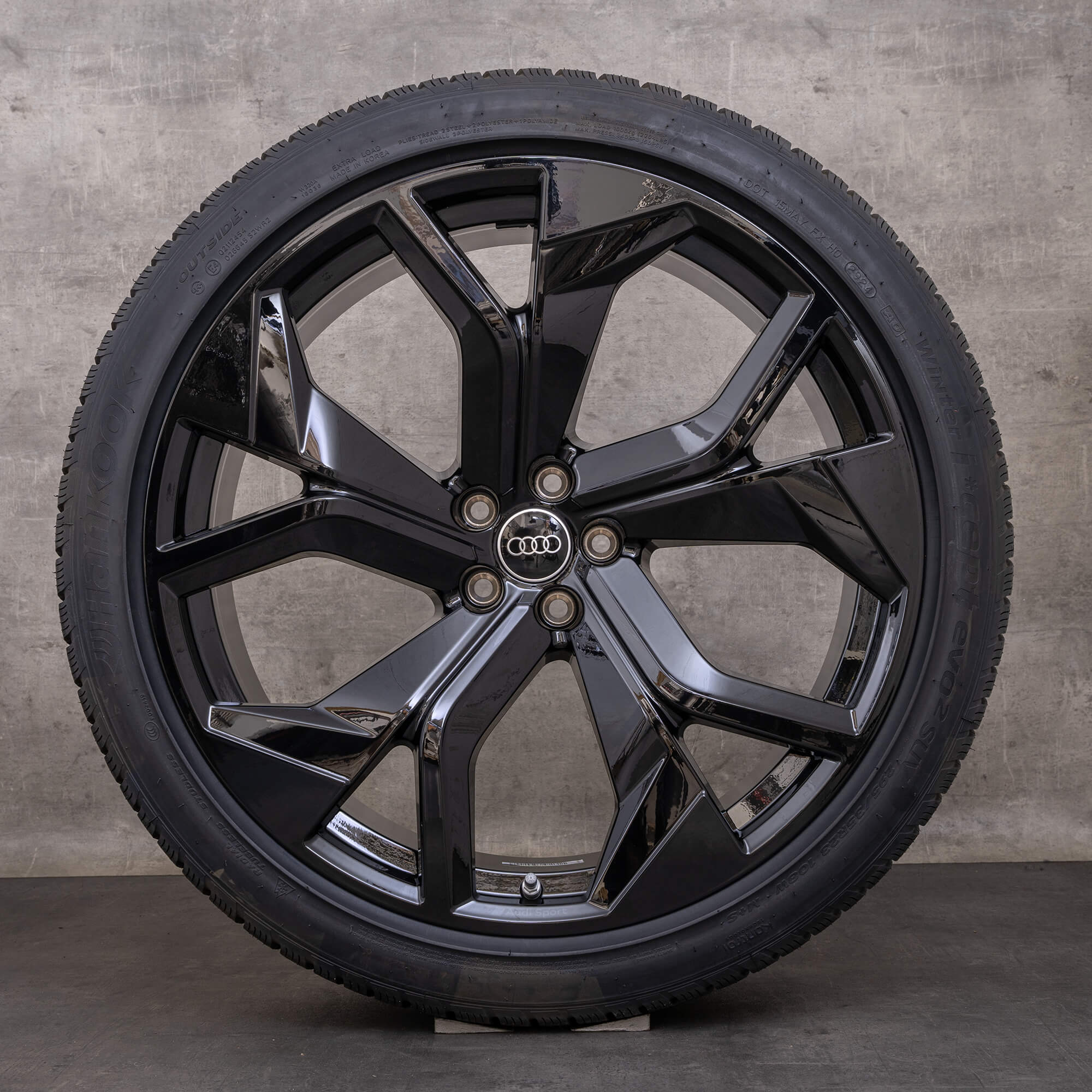 Original Audi RS Q8 Winterrder 23 pouces Rotor 4M8 jantes 4M8601025DC noir brillant NEUF