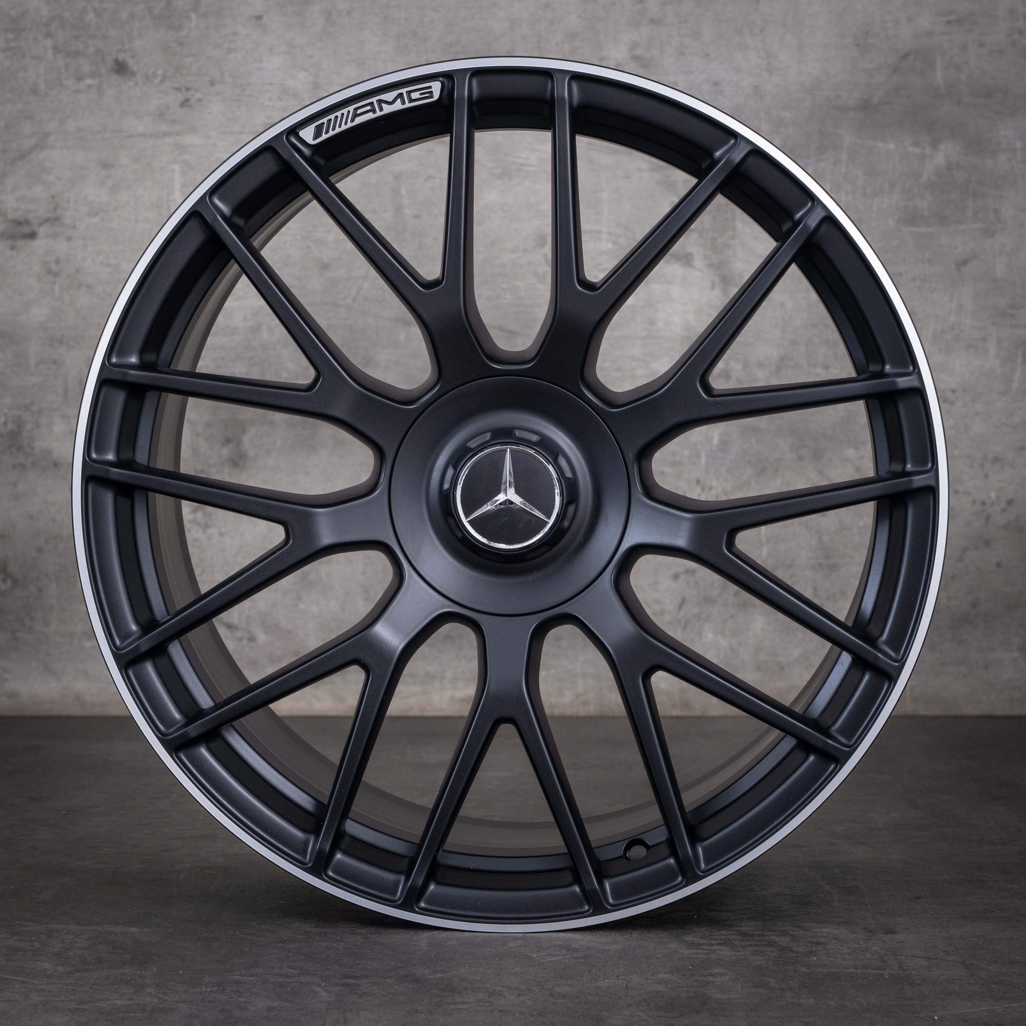 Jante originale Mercedes-Benz Clasa C C63 & S AMG de 19 inci W205 S205 A2054011700 A2054011800 negru mat diamantate NOI