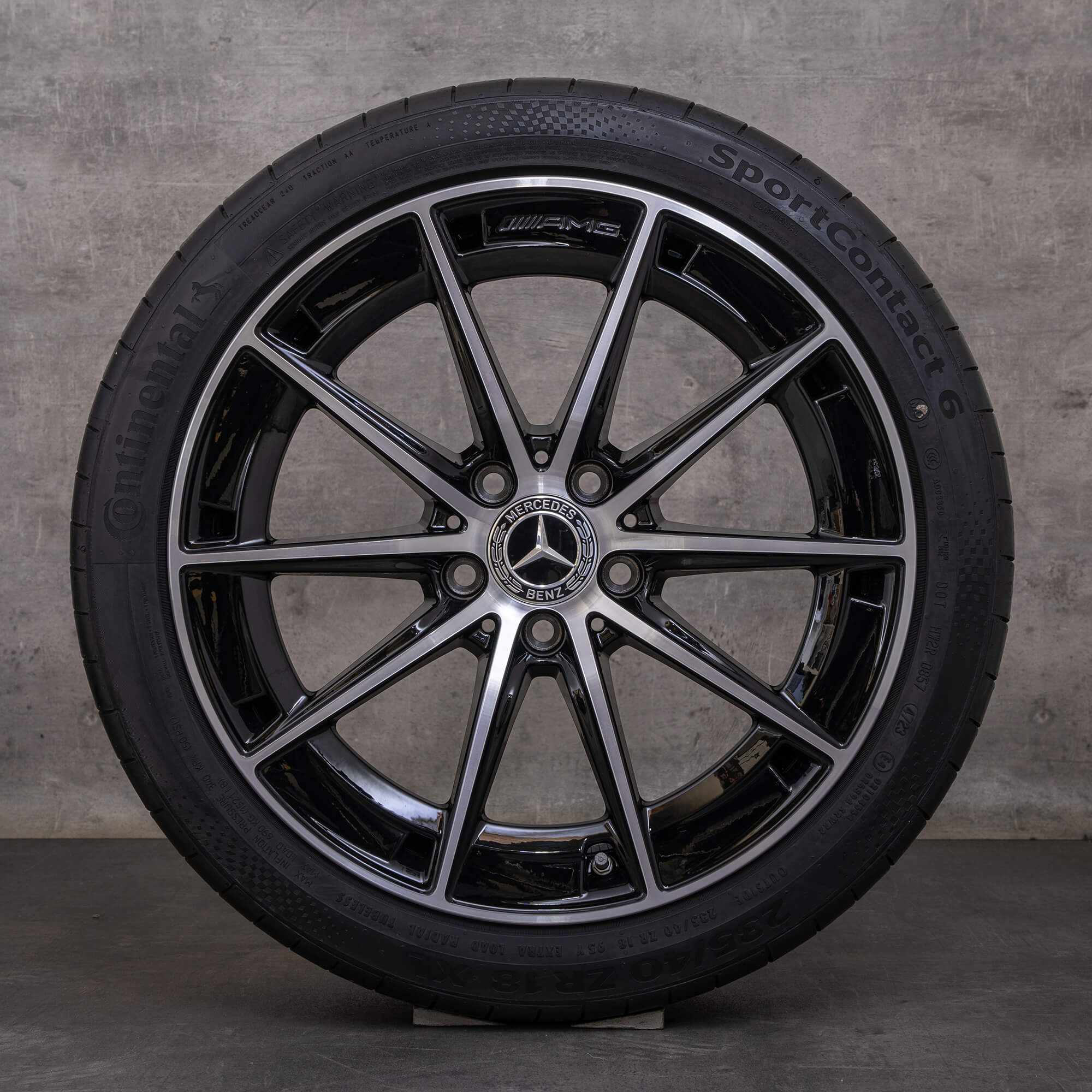 Oryginał Mercedes Benz CLA 35 AMG koła 18 cali C118 letnie A1184010500 czarne polerowane NOWOŚĆ