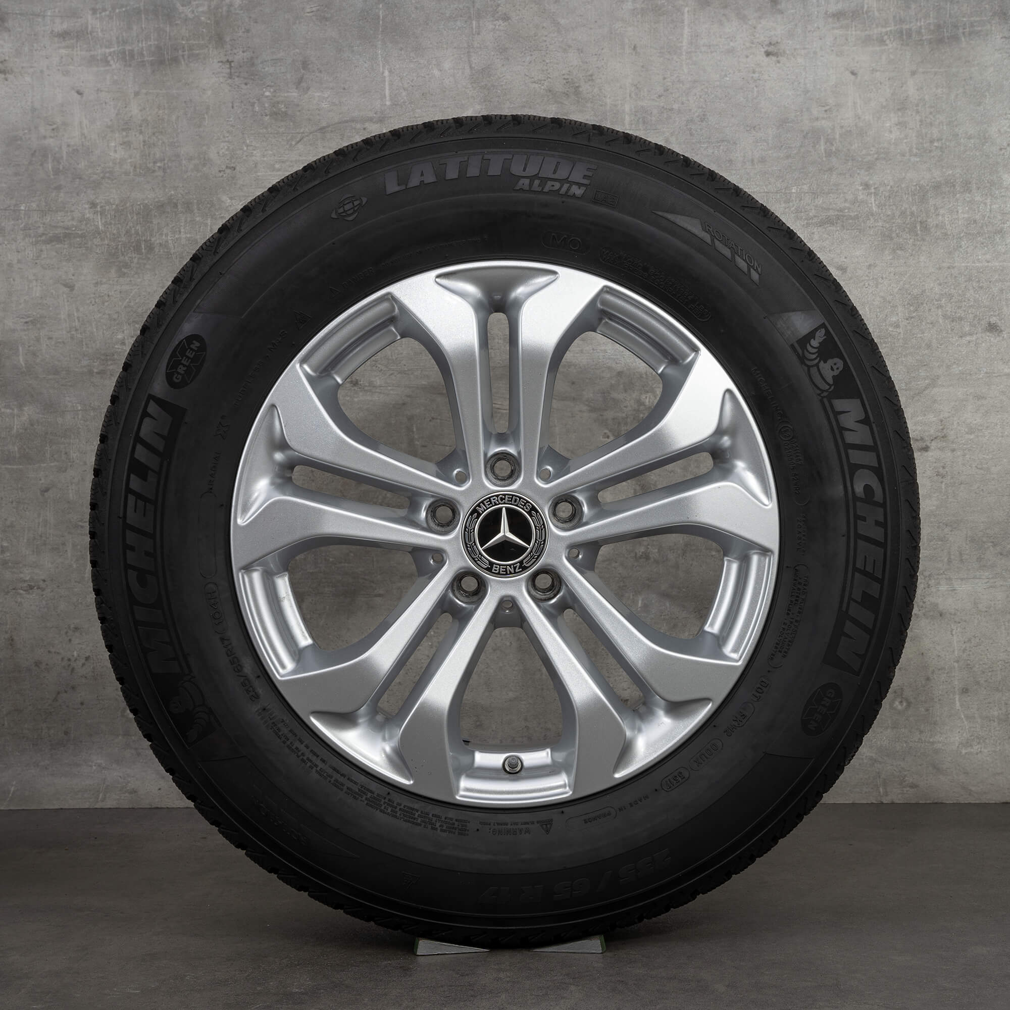 Genuine Mercedes Benz GLC ruedas de invierno 17 pulgadas X253 llantas A2534010600 plata