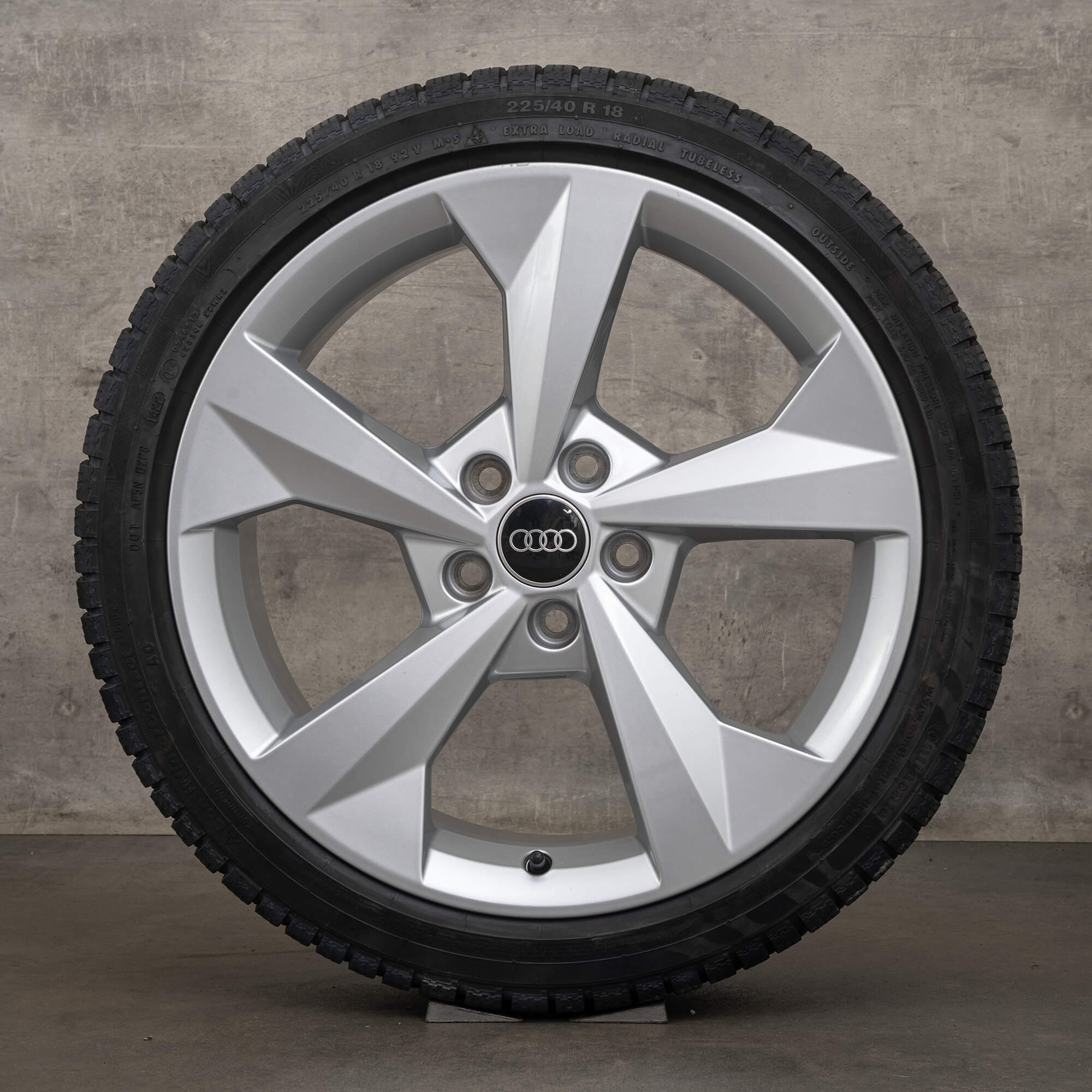 Genuine Audi A3 S3 jante de iarnă 18 inch 8Y 8V 8Y0601025J argintiu