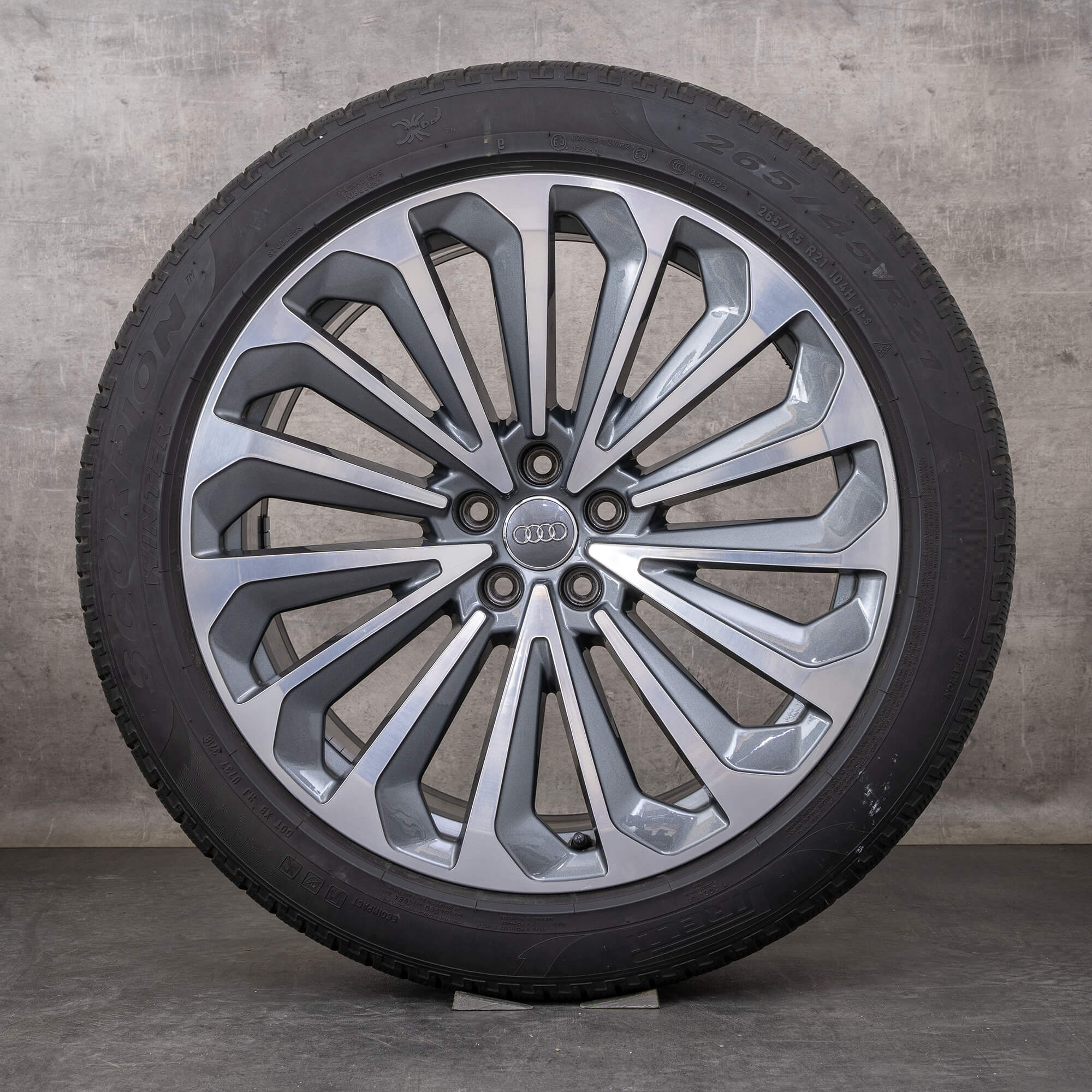 Oryginał Audi Q8 e-tron felgi 21 cali GE koła letnie 4KE601025G tytanowe polerowane