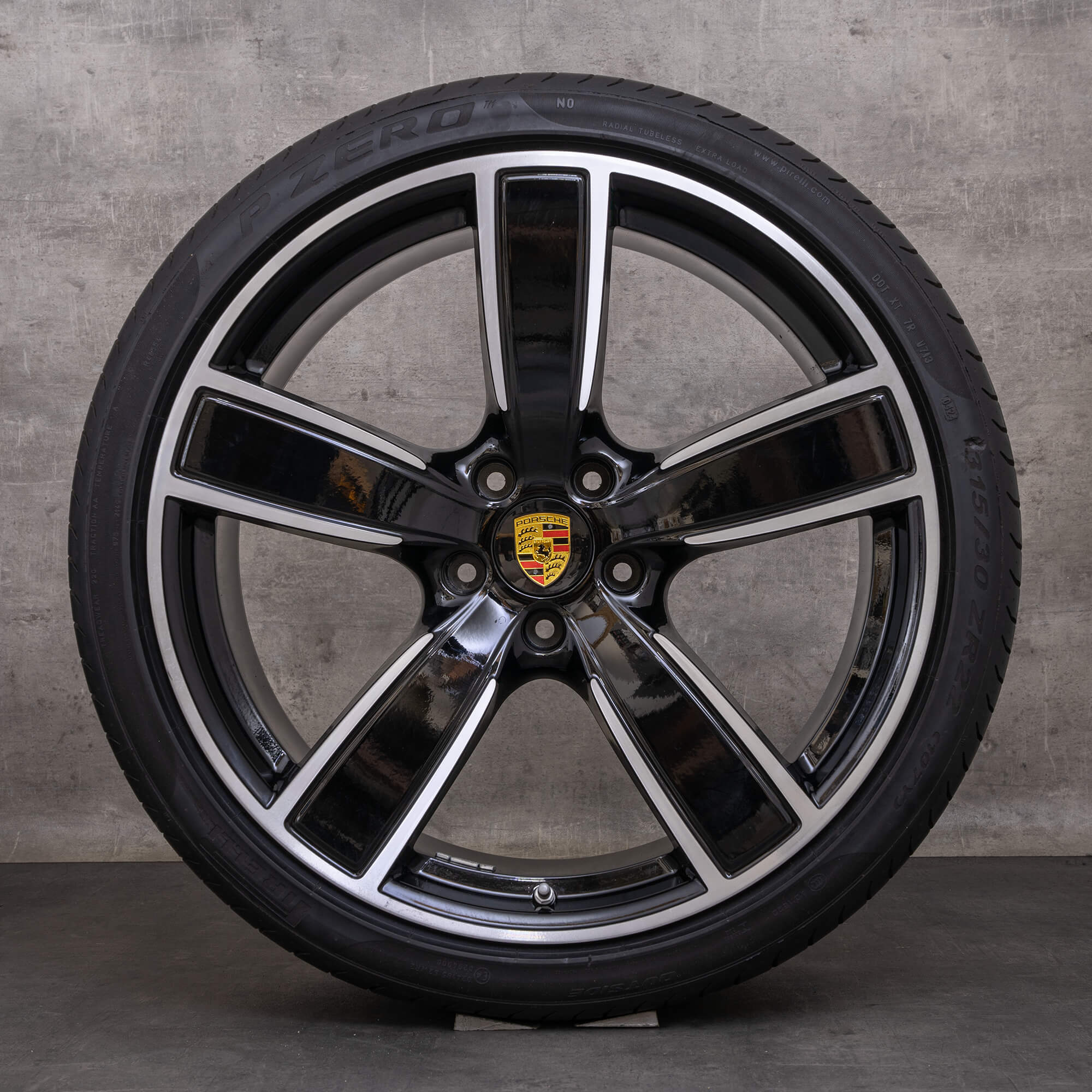 Oryginalne felgi Porsche Cayenne Coupe 9YA 22-calowe koła letnie 9Y0601025AP 9Y3601025T czarny jedwabisty mat