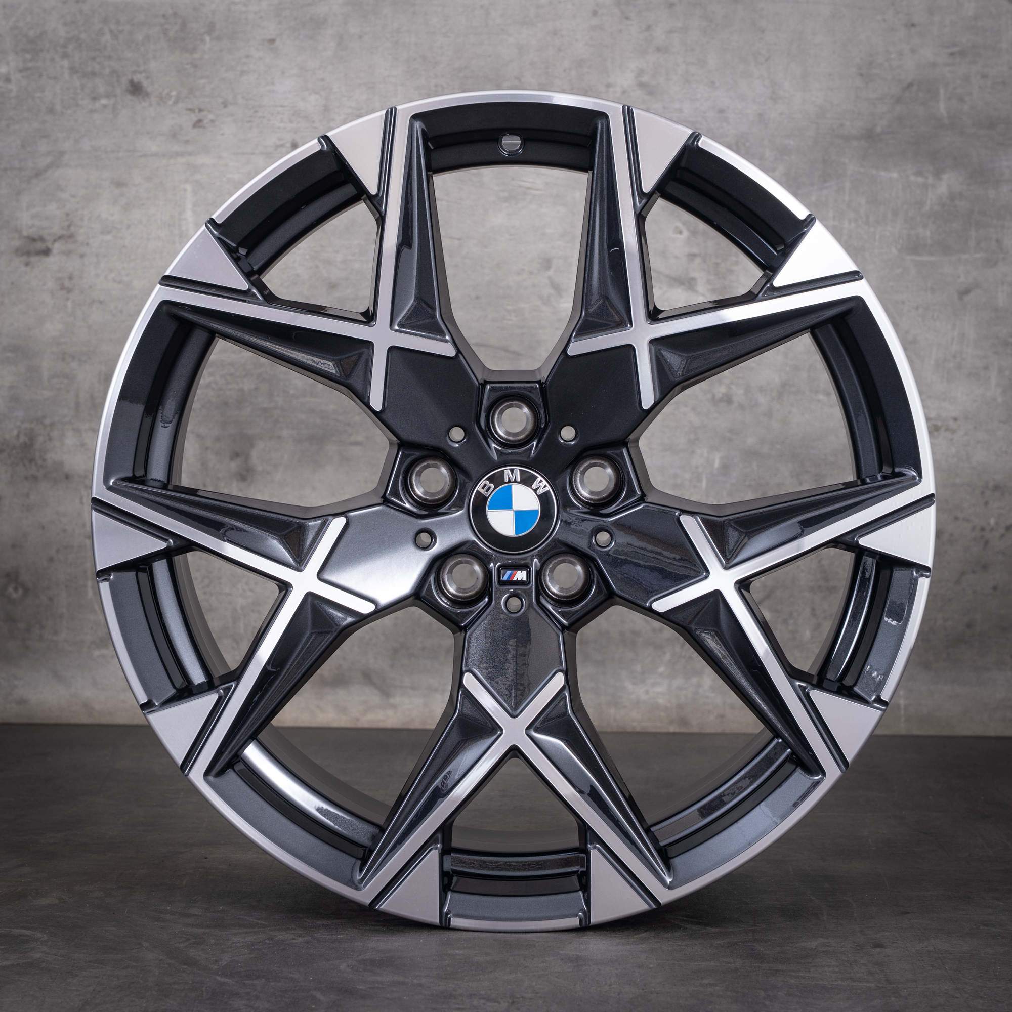 OEM BMW 7 Series i7 X3 20inch G70 G45 rims 19inch 5A6F100 Styling 1035 M Midnight Gray diamond cut NEW