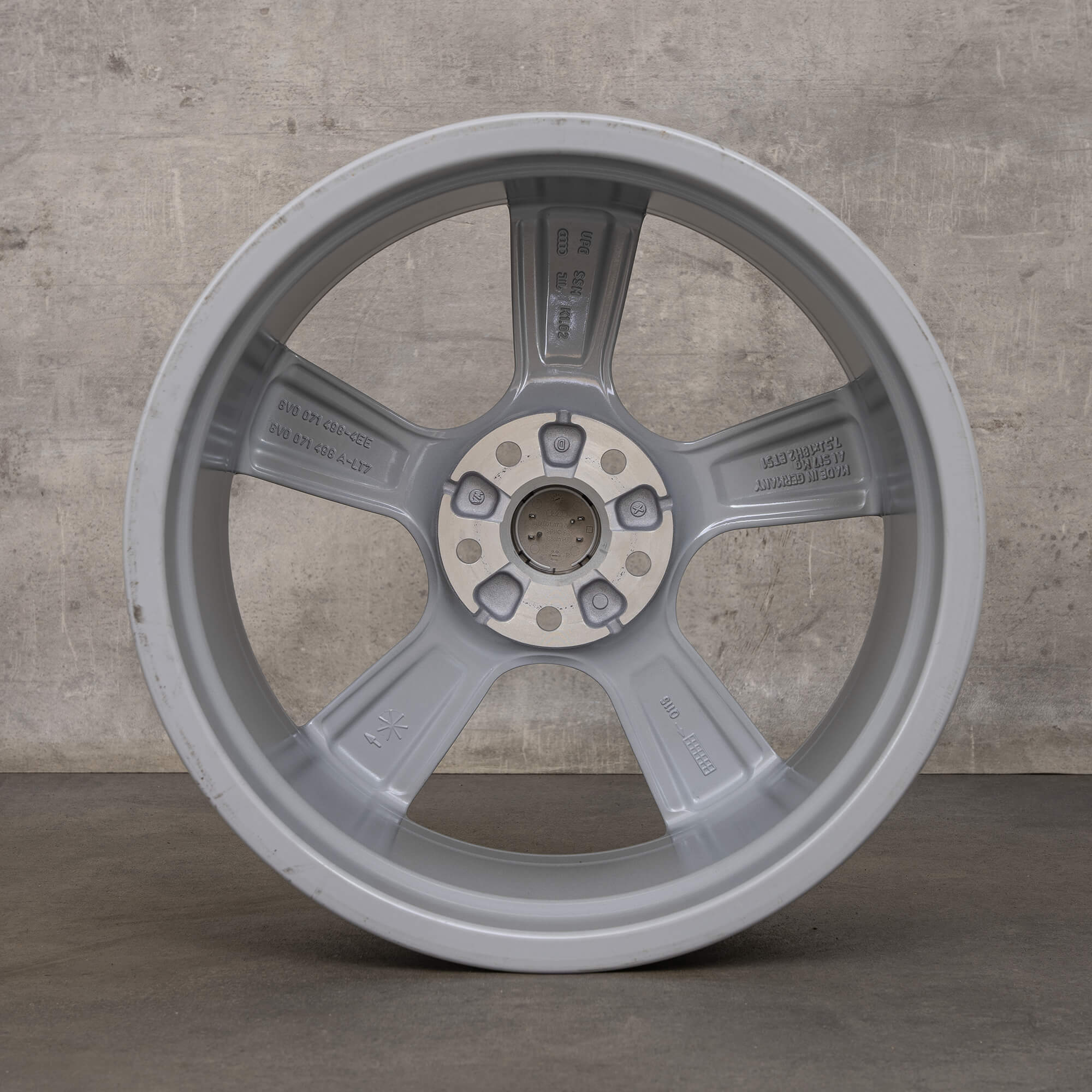 Originale Audi A3 S3-felg 18 tommer 8V Velum 8V0071498 grå, frontpolert NY