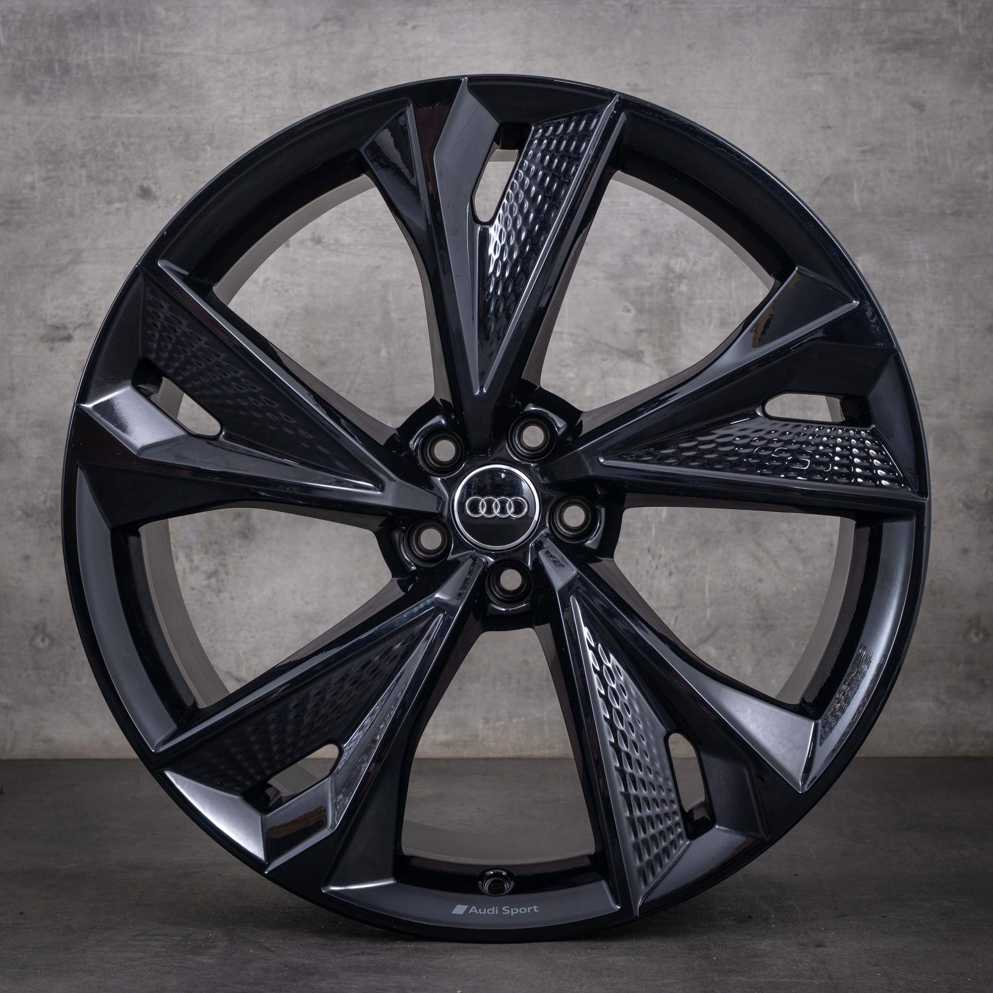 Original Audi RS6 RS7 Felgen 22 Zoll 4K C8 4K0601025BC schwarz glanz